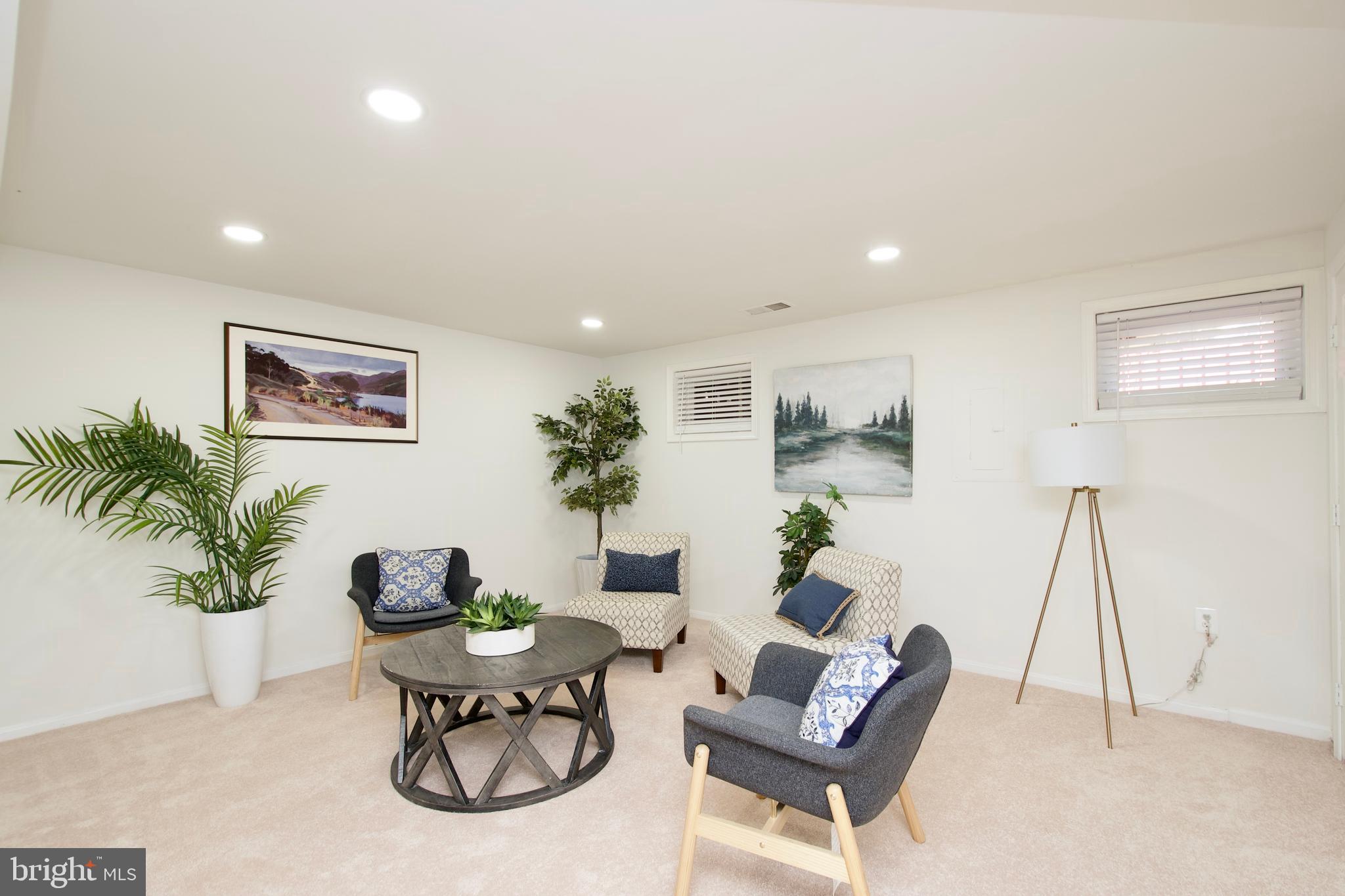 ROLLING FOREST - Residential