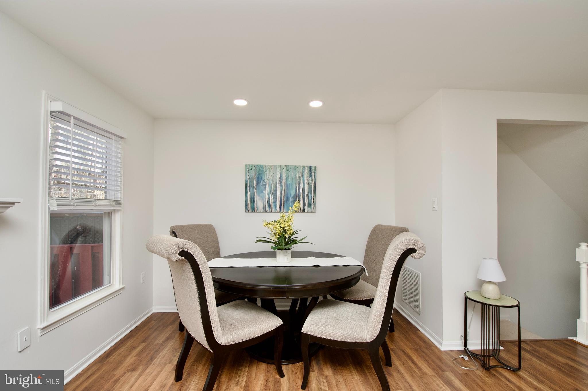 ROLLING FOREST - Residential