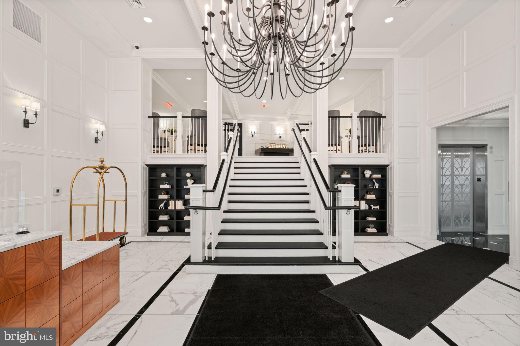 THE SIGNET - Residential