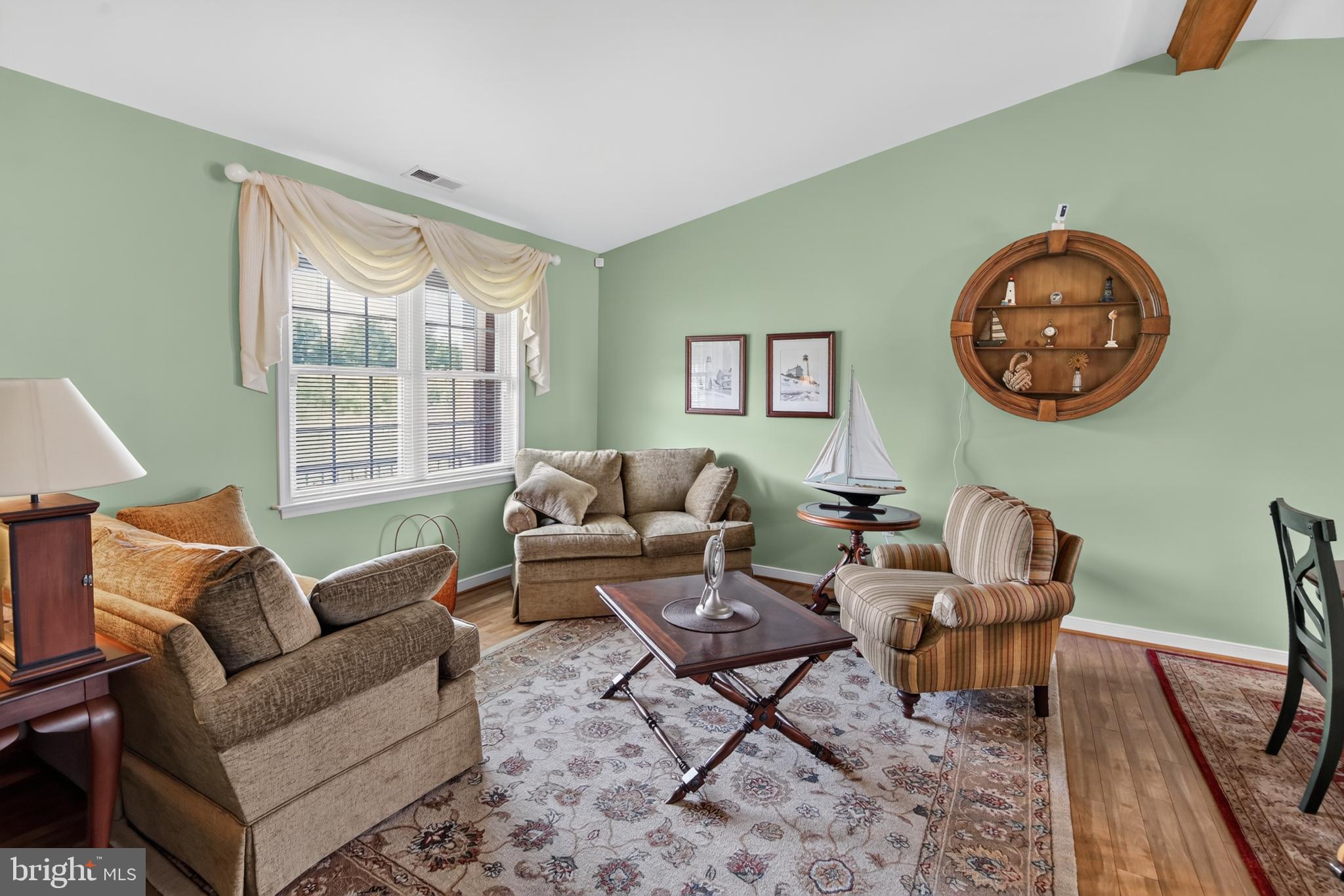 38 SILVERLEAF DRIVE