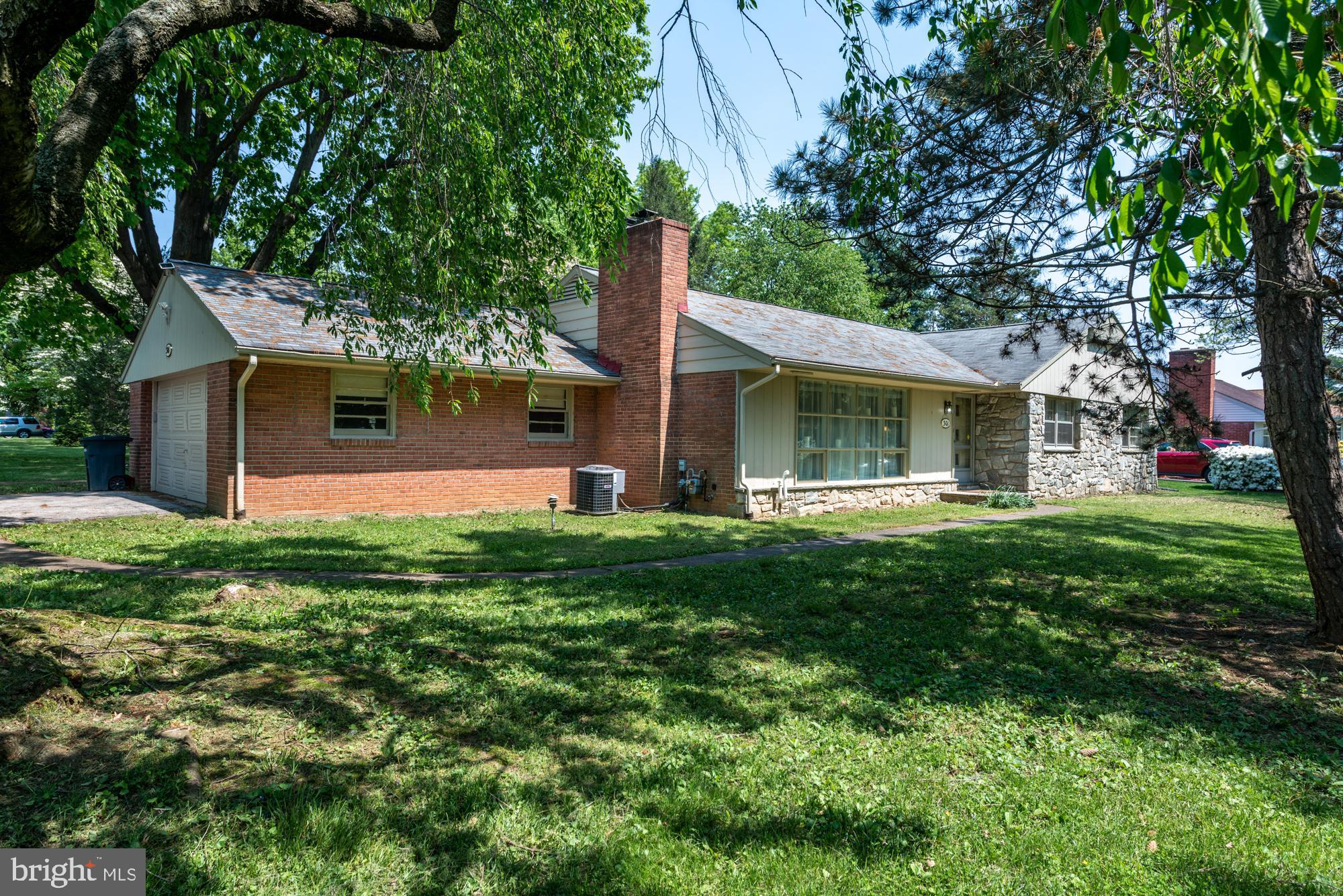 BEVERLY ESTATES - Residential