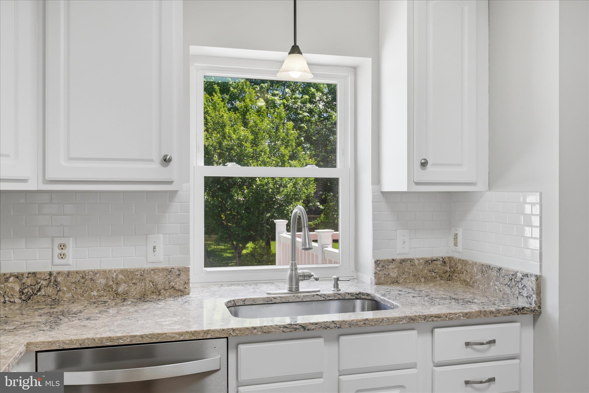 BATTLEFIELD ESTATES - Residential
