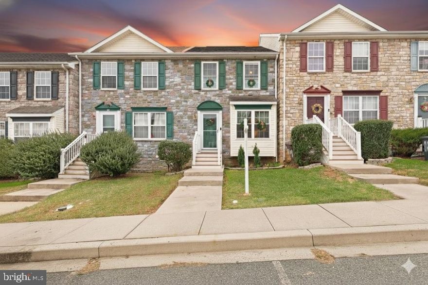 Nestled in the charming Walnut Hill community, this delightful home offers a perfect blend of comfort and convenience. NEW energy-star windows installed in 2023, featuring premium vinyl fusion corners and fiberglass insulated frames and sashes. These gorgeous windows fill the home with natural light and offer energy efficiency with peace of mind for years to come with a lifetime transferrable warranty.  Step into the large Family Room with a beautiful window bump-out area and a convenient half bath on the main level. The kitchen features a new Whirlpool Gold oven and a pantry with great space for a kitchen table area leading out to the double story deck. There are three bedrooms upstairs with a very large double entrance bathroom, featuring a separate soaking tub for both relaxation and functionality. NEW FLOORING installed in 2020. The walkout basement adds versatility, perfect for additional storage. With parking spaces right out front, accessibility is a breeze. This neighborhood is a gem, offering well-maintained common areas and two playgrounds for outdoor fun. Schedule your showing today!