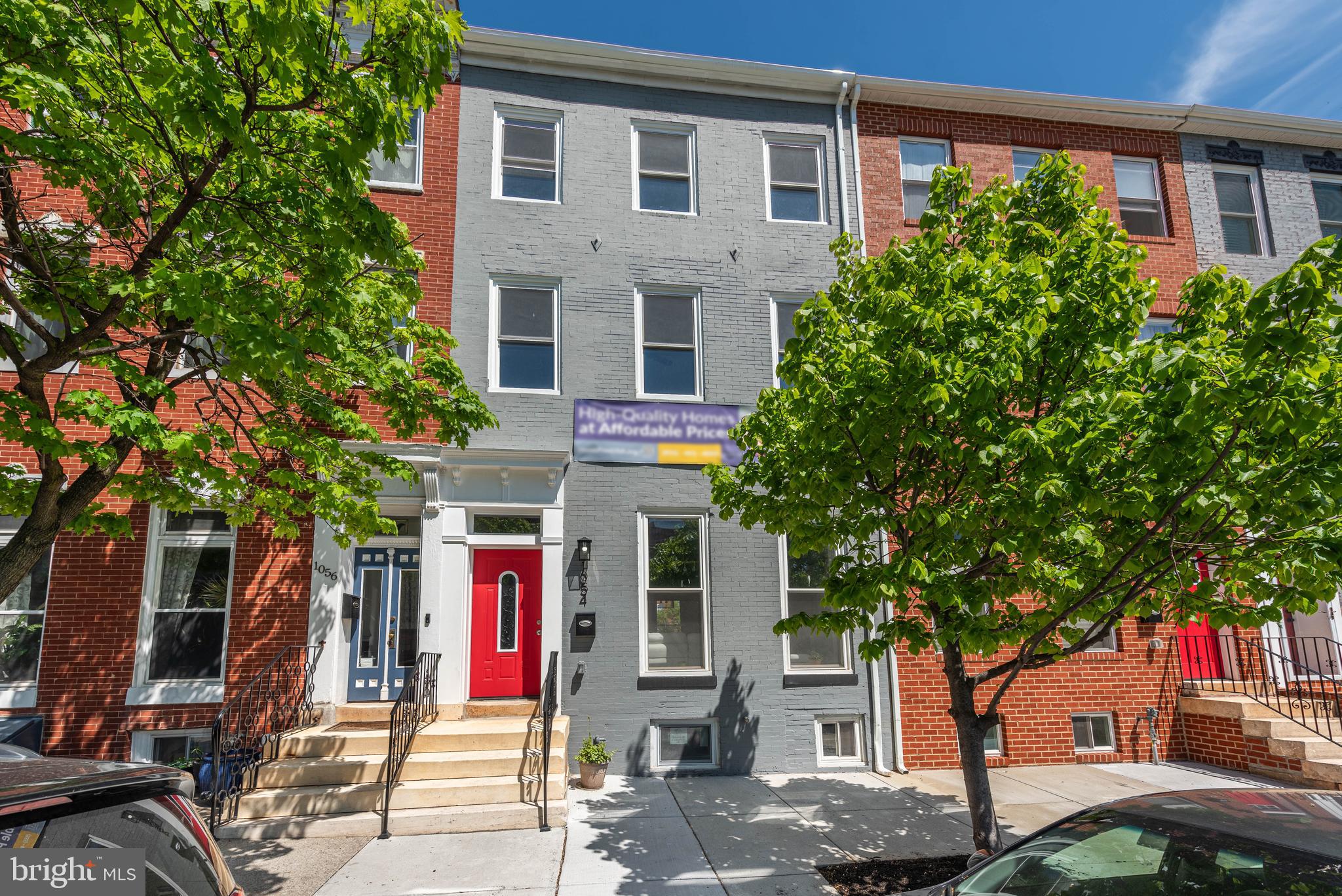 HOLLINS MARKET - Residential