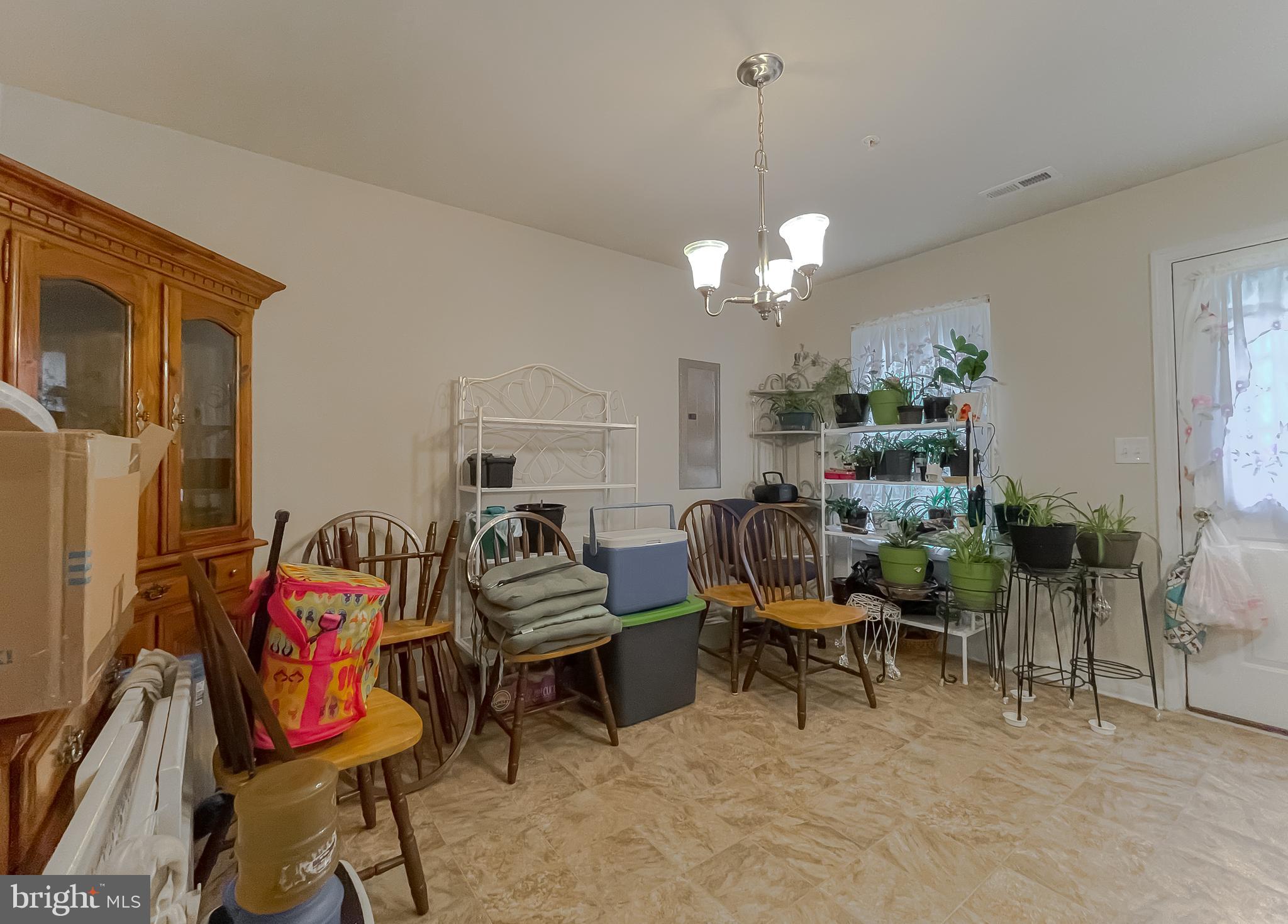 NEWTOWN VILLAGE SUB - Residential