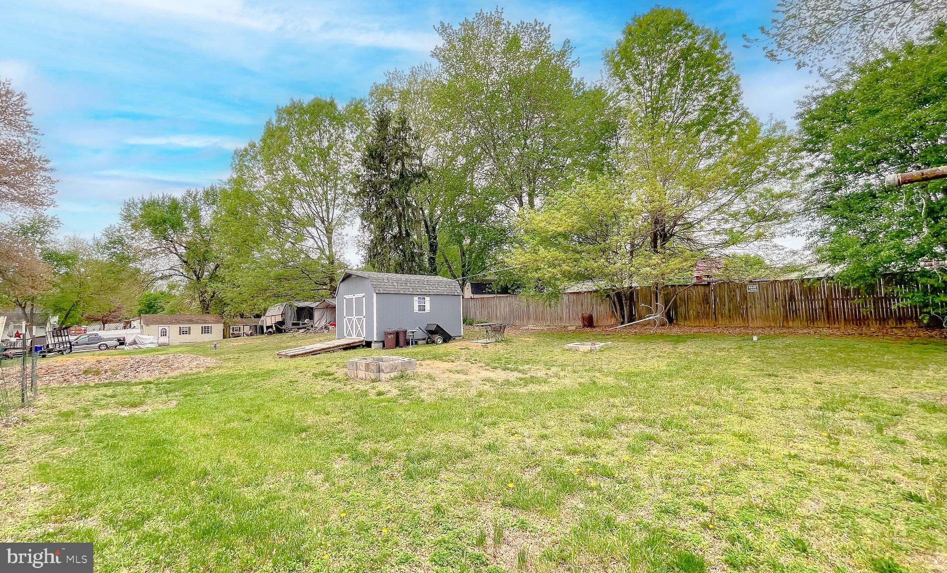 NEWTOWN VILLAGE SUB - Residential