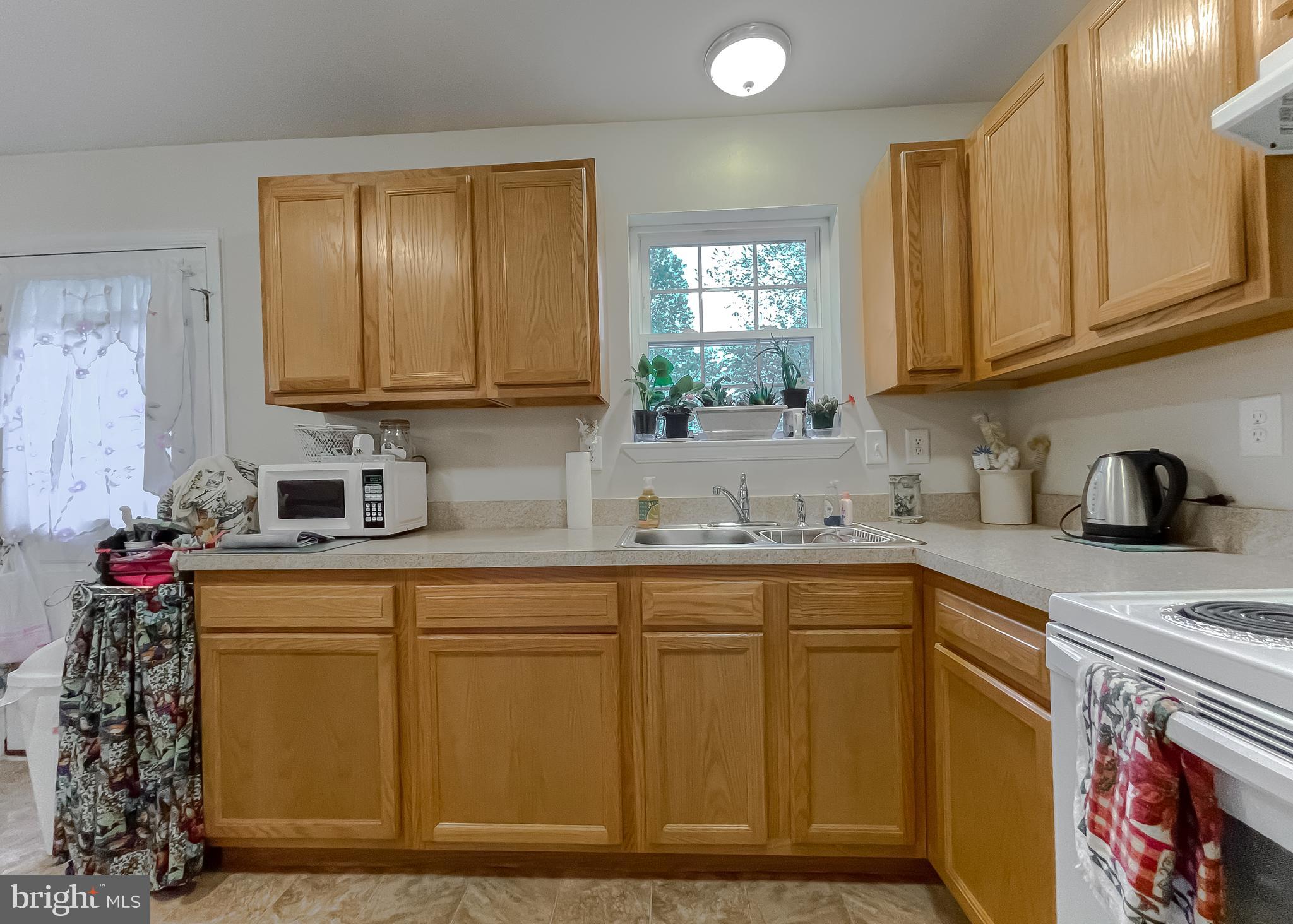 NEWTOWN VILLAGE SUB - Residential