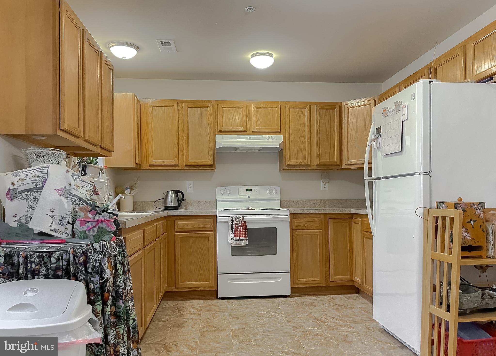 NEWTOWN VILLAGE SUB - Residential