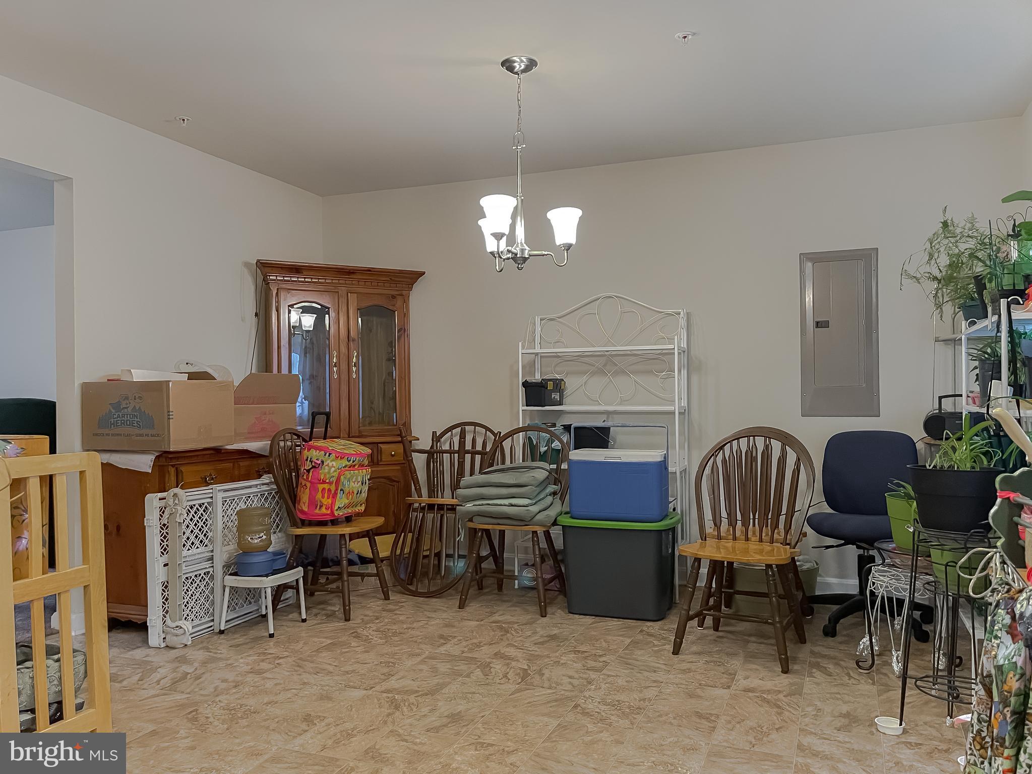 NEWTOWN VILLAGE SUB - Residential