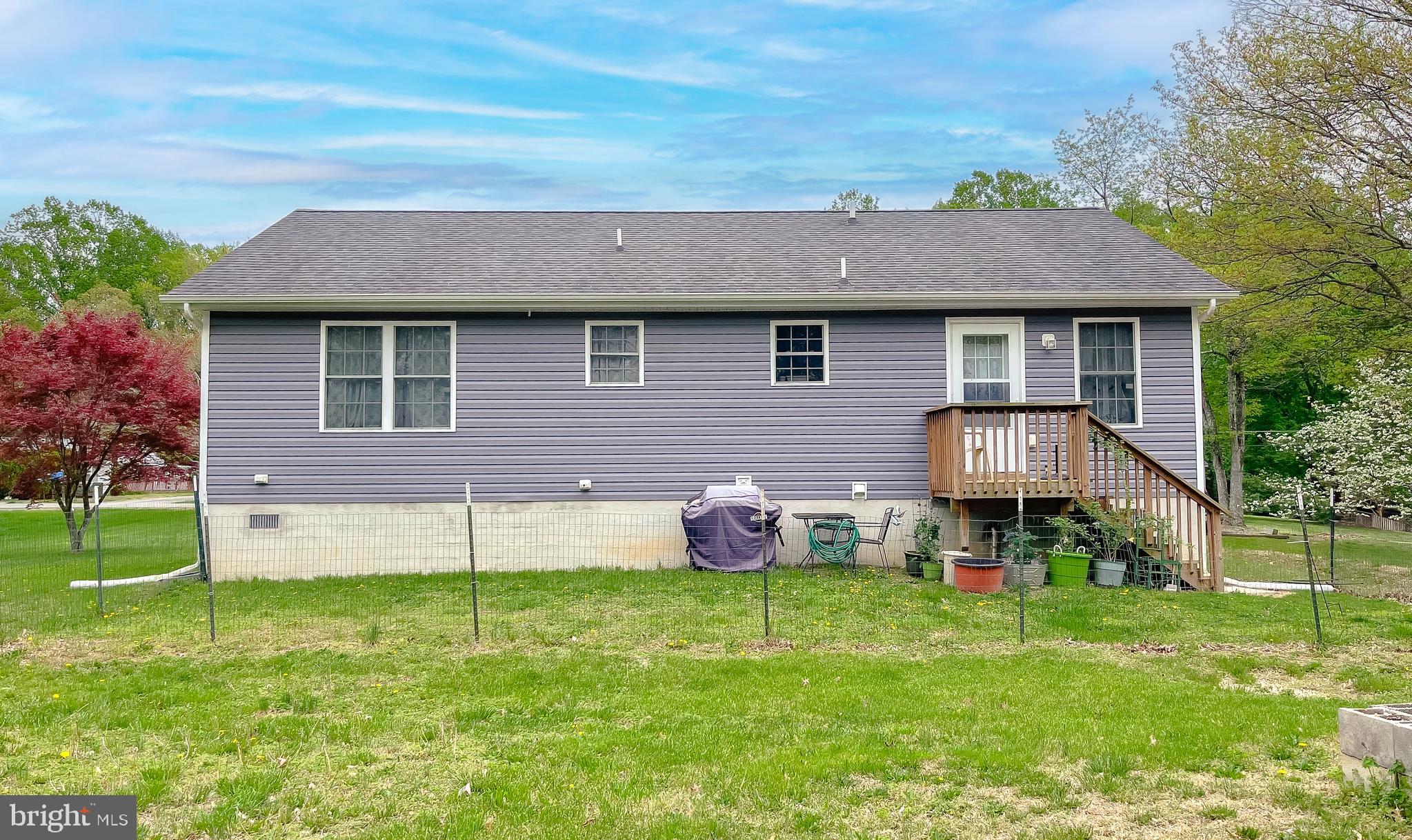 NEWTOWN VILLAGE SUB - Residential