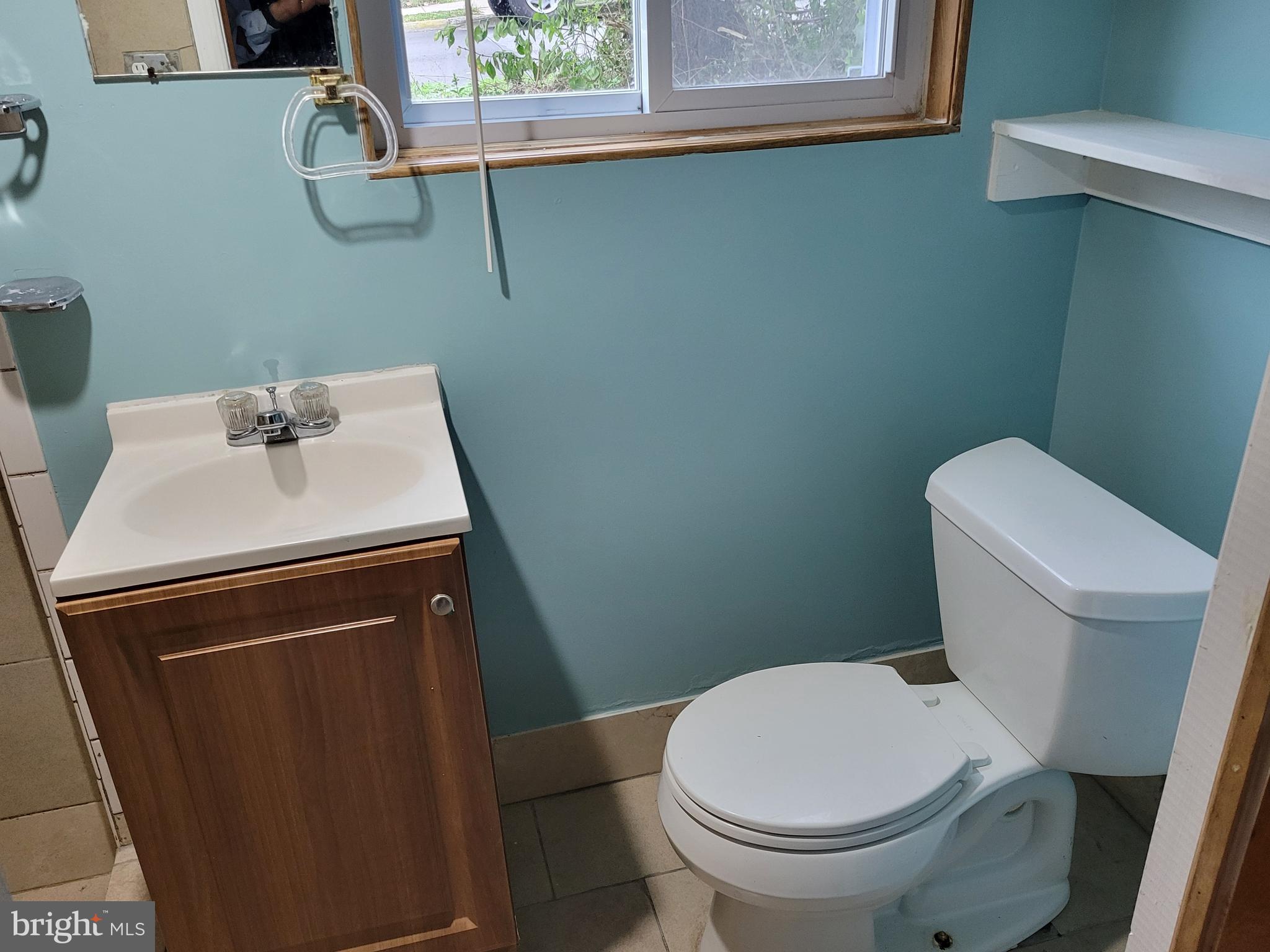 COLMAR MANOR - Residential