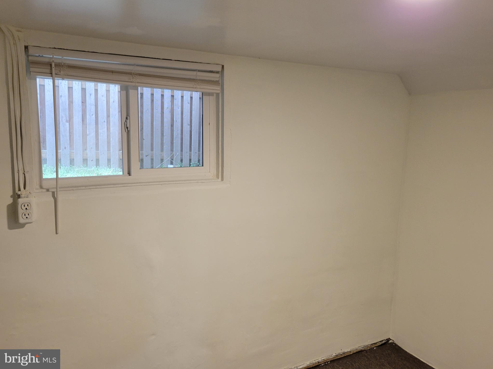 COLMAR MANOR - Residential