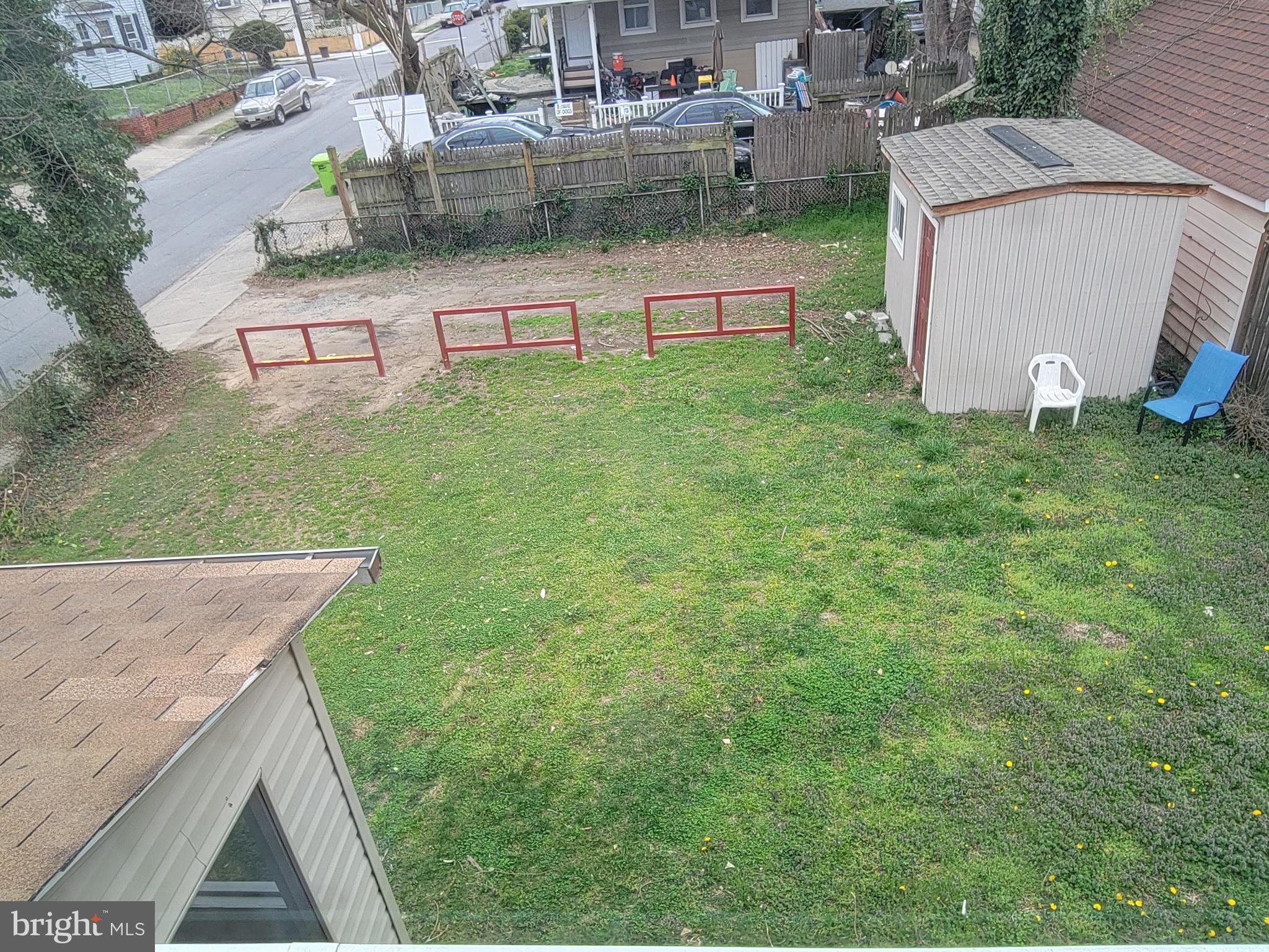 COLMAR MANOR - Residential