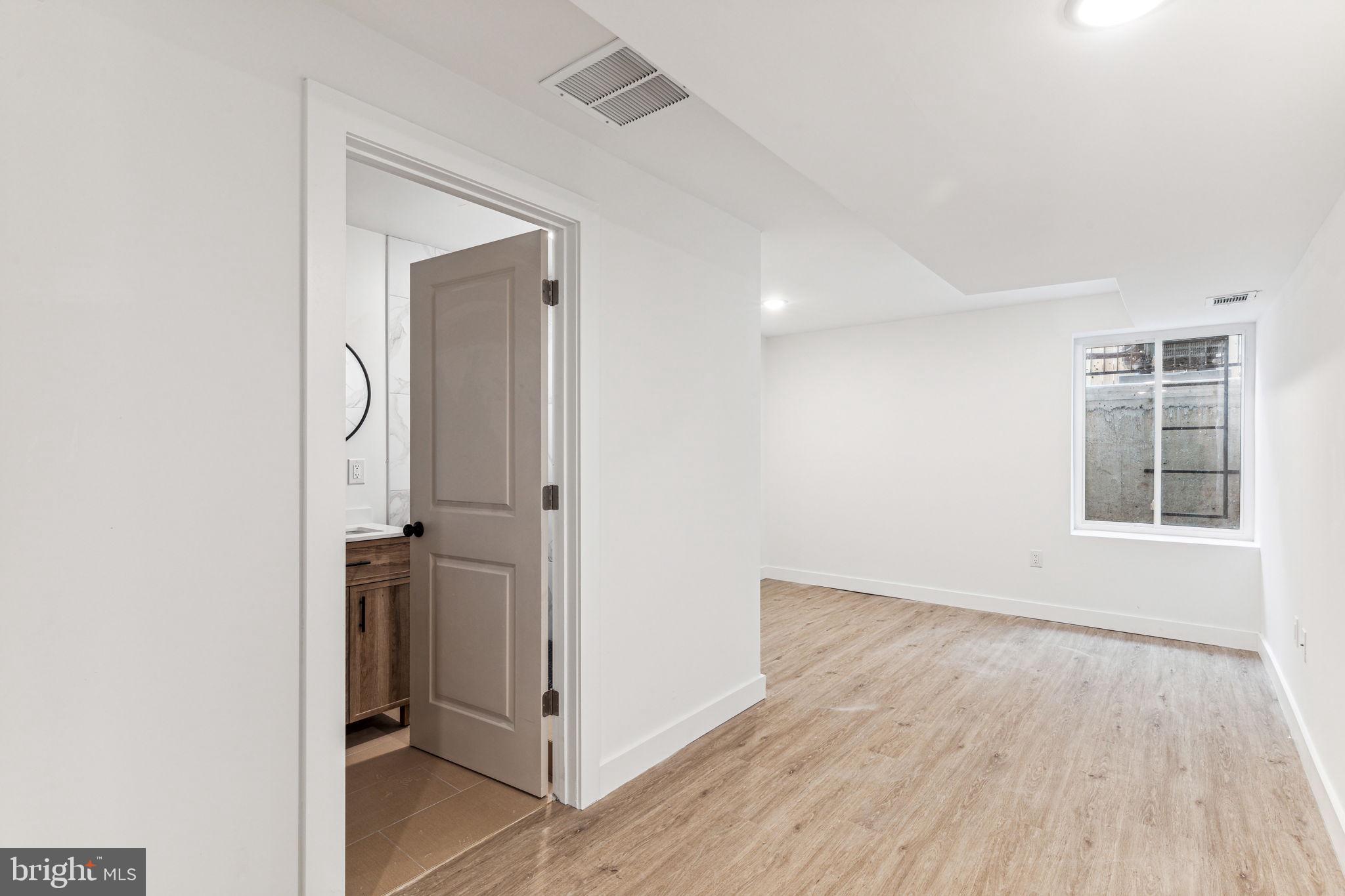 FISHTOWN - Residential Lease