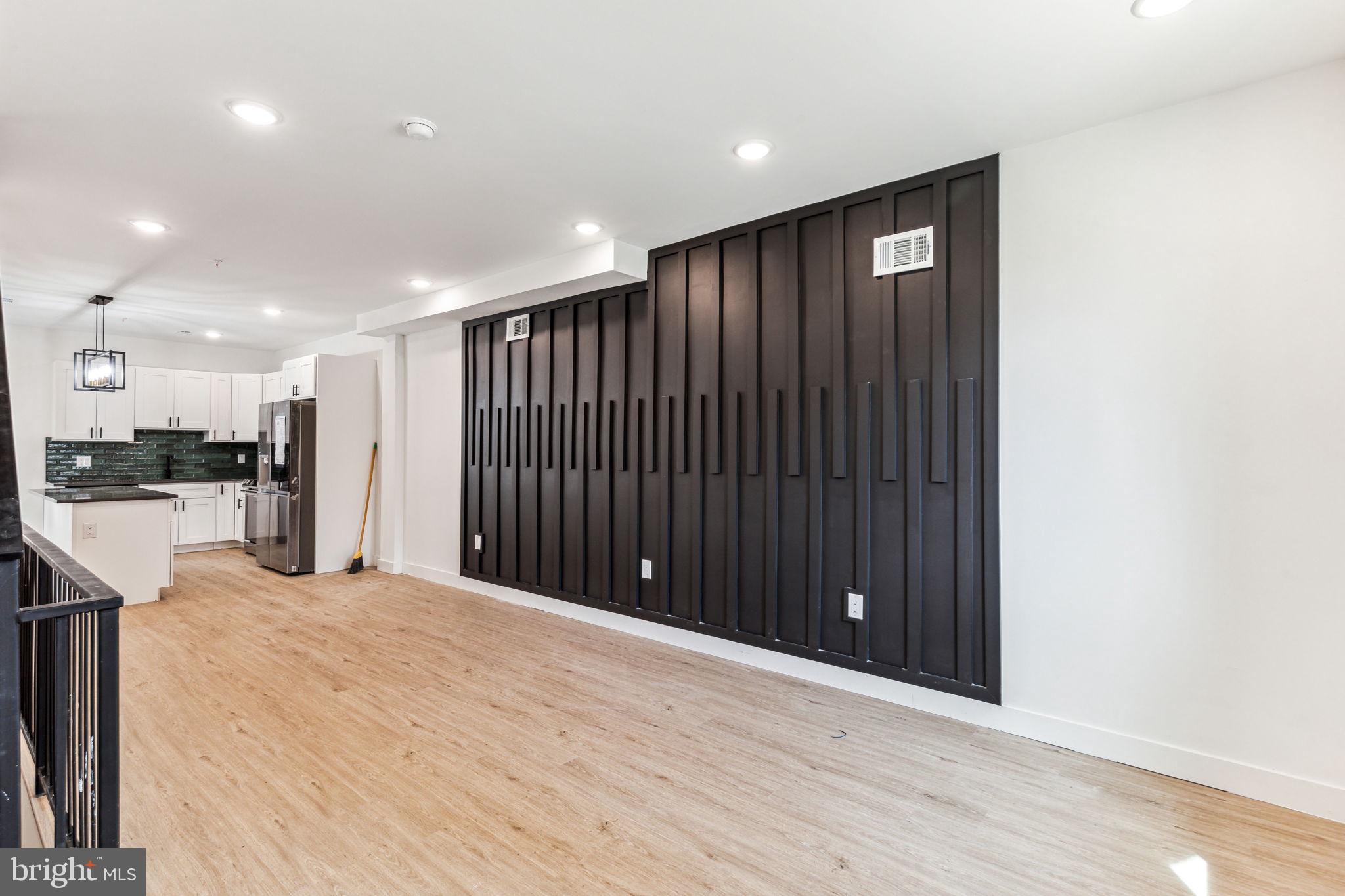 FISHTOWN - Residential Lease