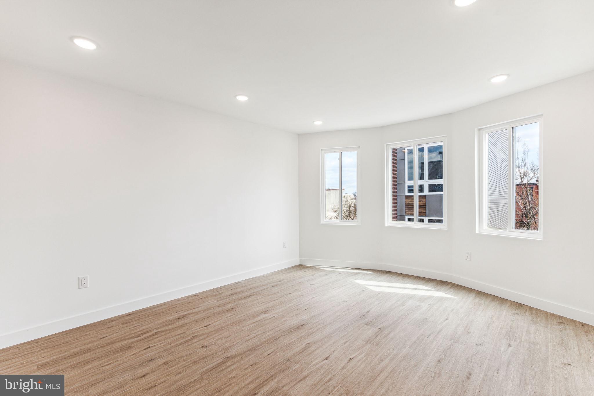 FISHTOWN - Residential Lease