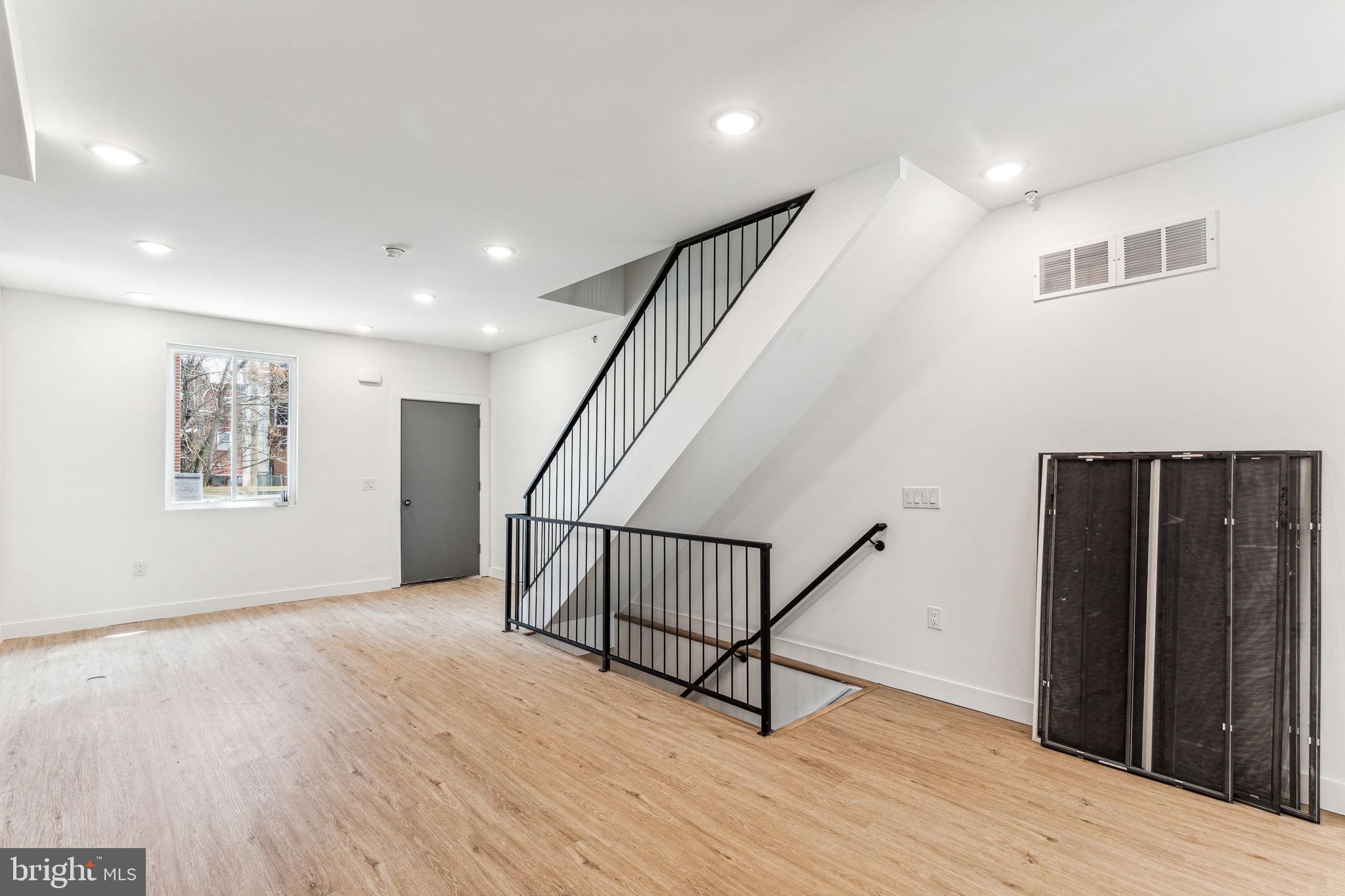 FISHTOWN - Residential Lease