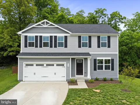 152 Kanter Drive, Strasburg, VA MLS: VASH2011364