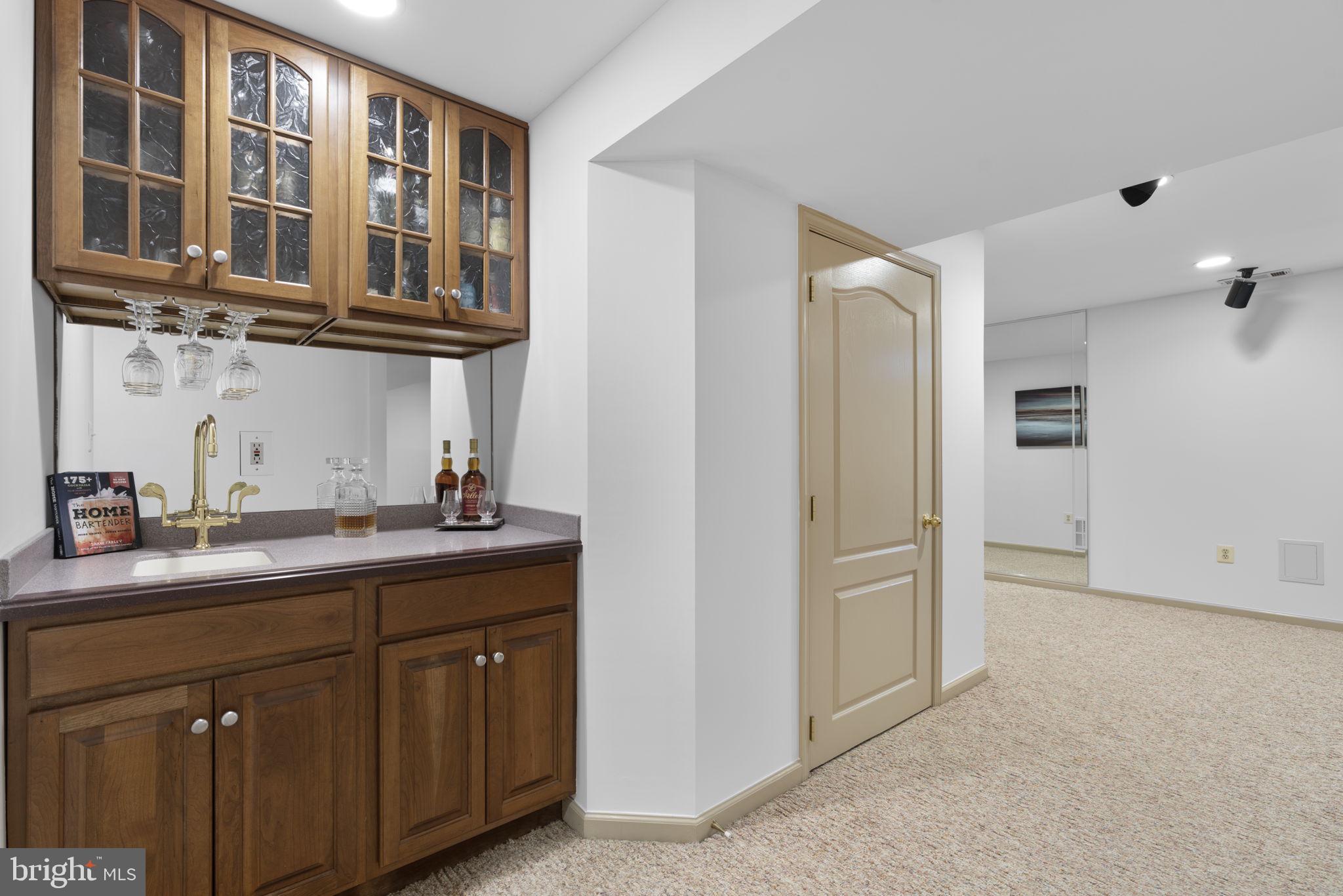 LYNDWOOD - Residential