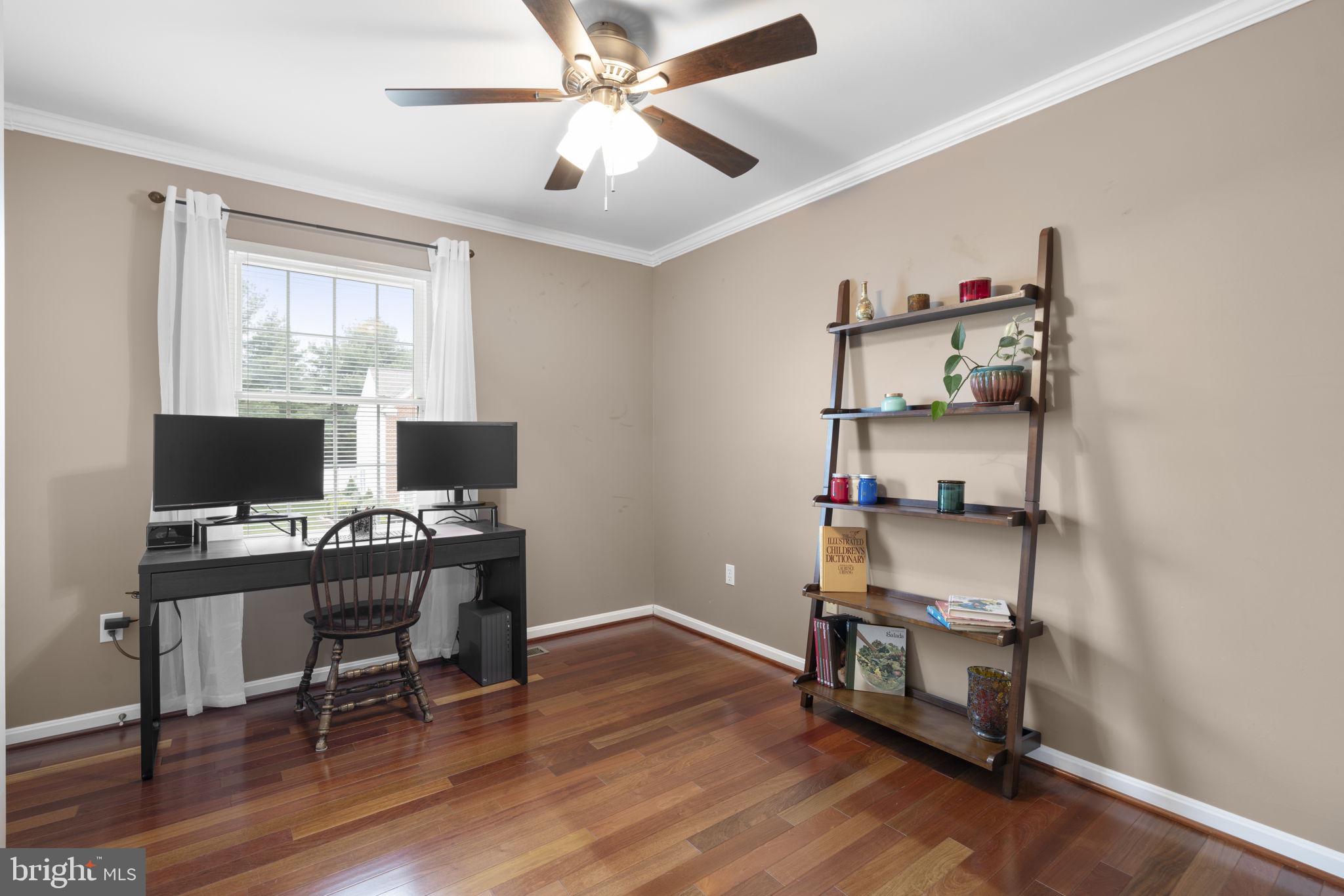 LYNDWOOD - Residential