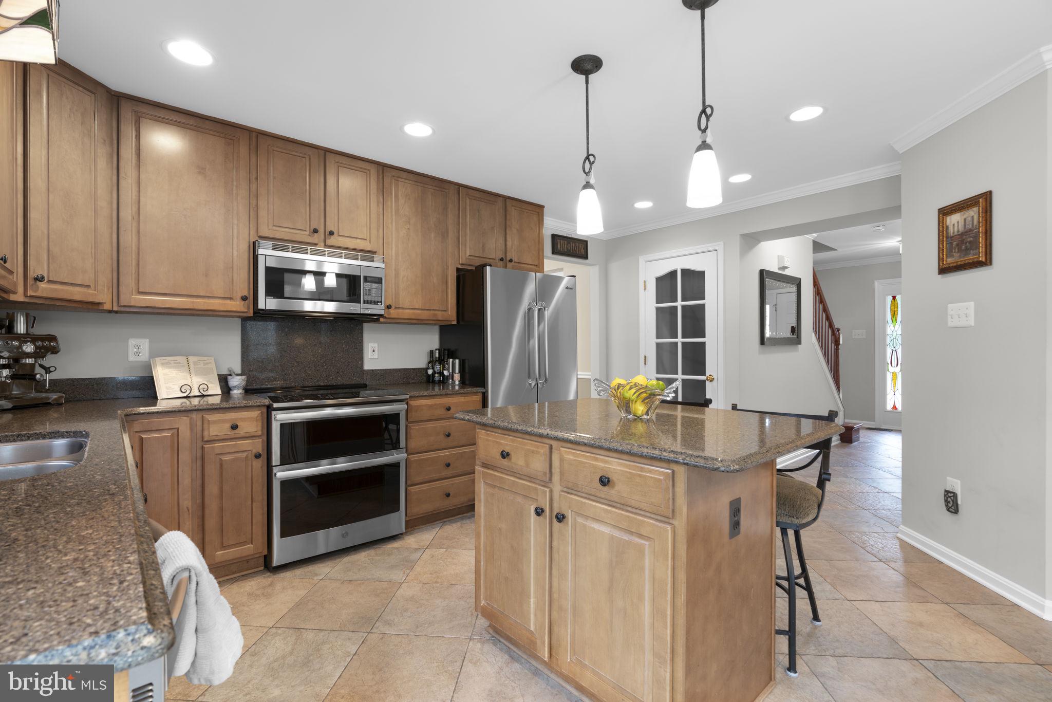 LYNDWOOD - Residential