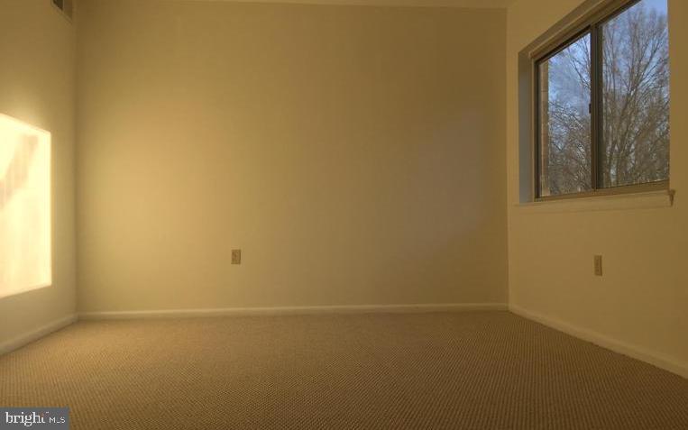 BETHESDA PARK - Residential Lease