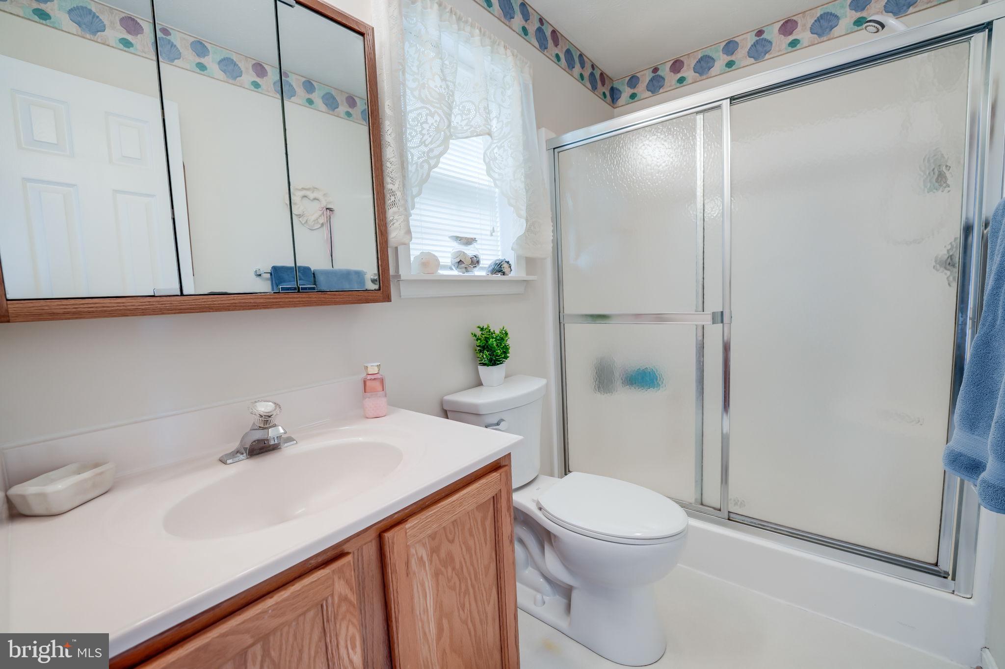 OAK RIDGE - Residential