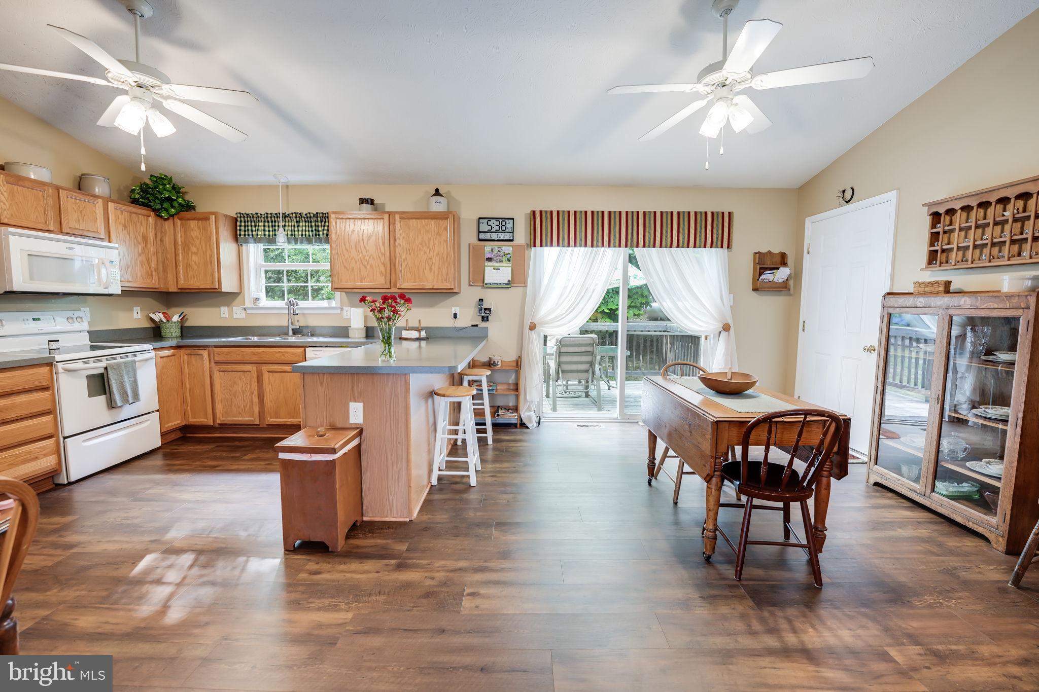 OAK RIDGE - Residential