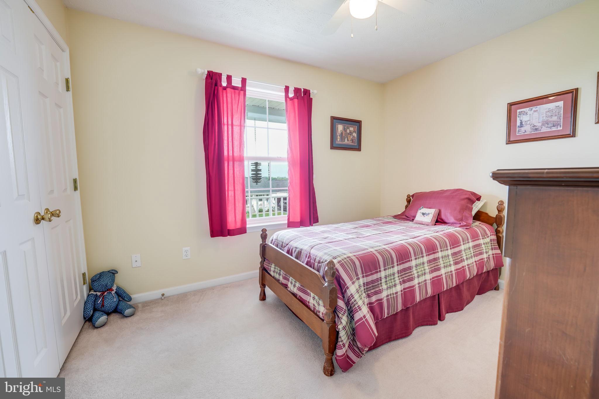 OAK RIDGE - Residential