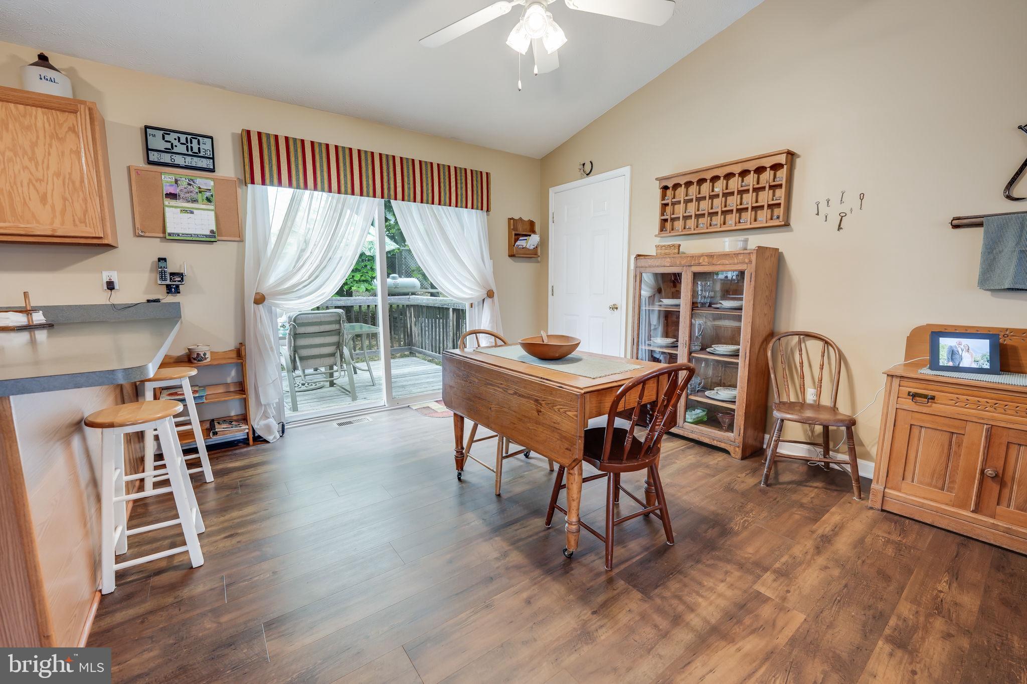 OAK RIDGE - Residential