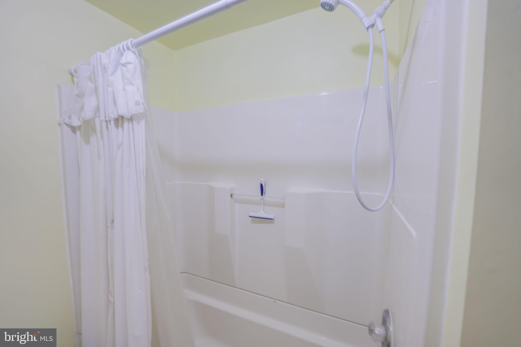 OAK RIDGE - Residential