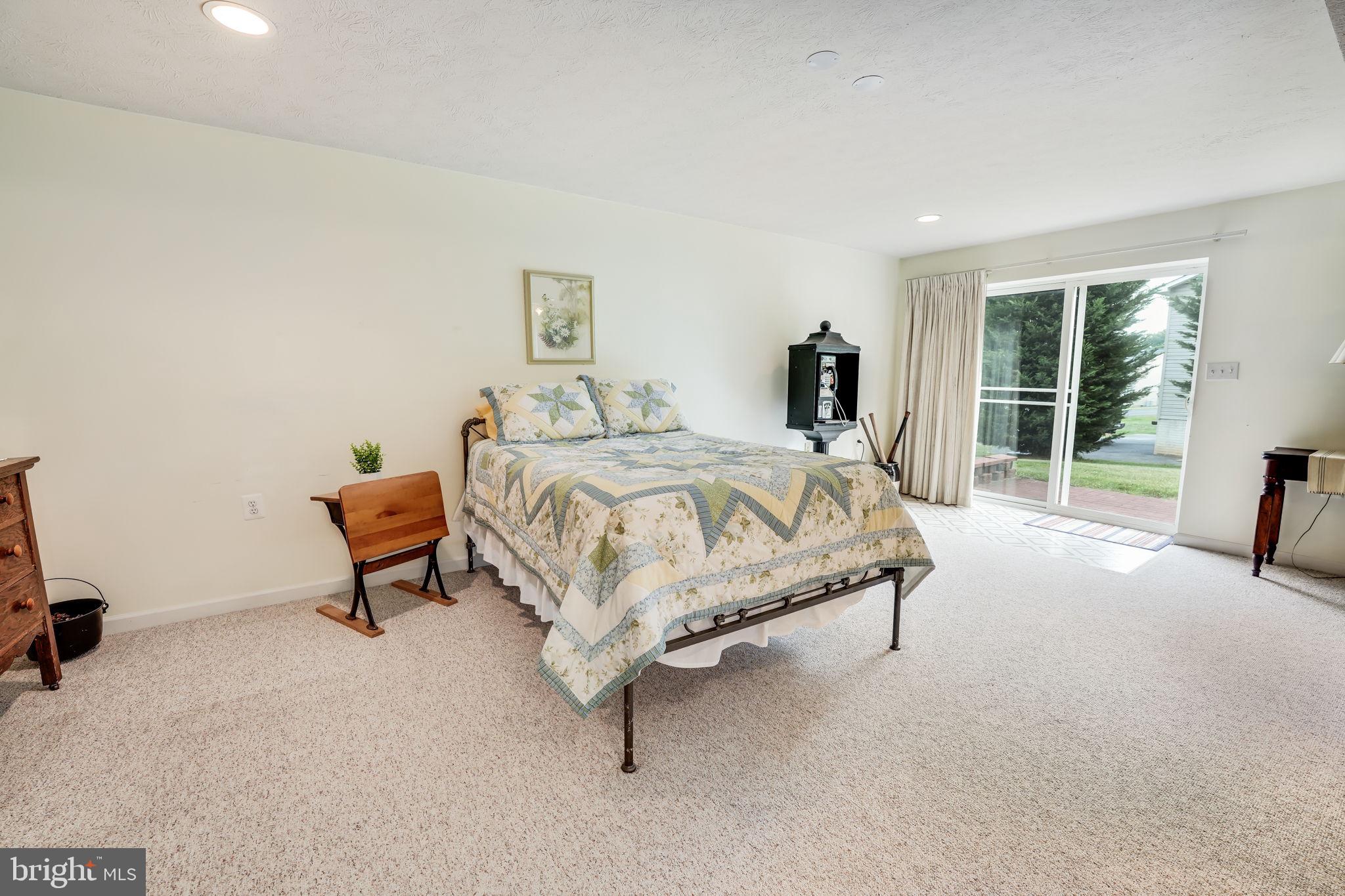 OAK RIDGE - Residential