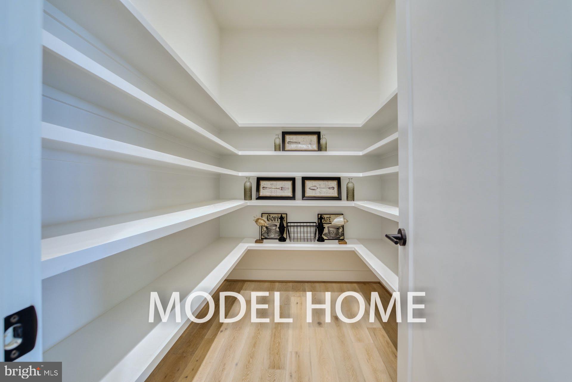 CHESTERBROOK WOODS - Residential