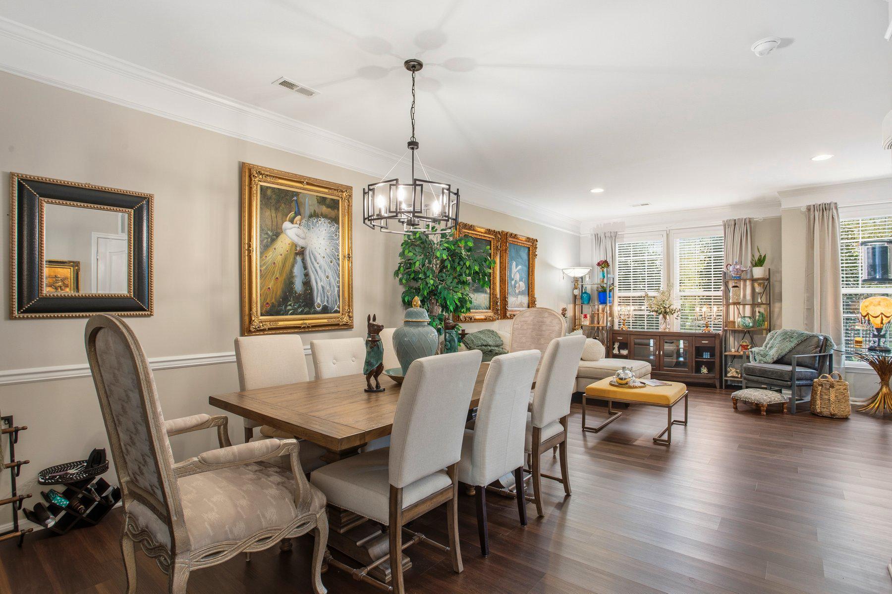 LANSDOWNE TOWN CENTER - Residential