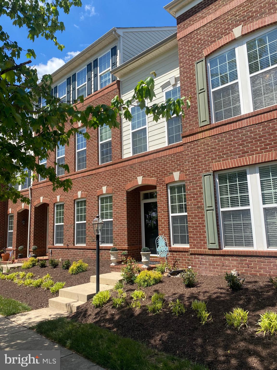 LANSDOWNE TOWN CENTER - Residential