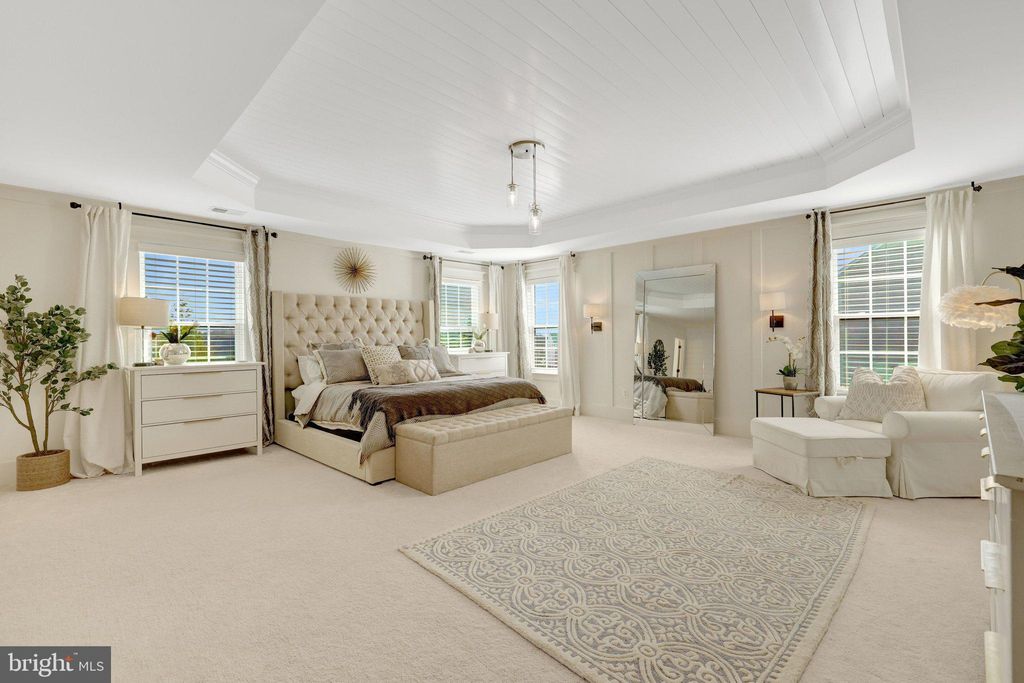 Photo of 26760 Crusher Drive, CHANTILLY, VA 20152 (MLS # VALO2118408)