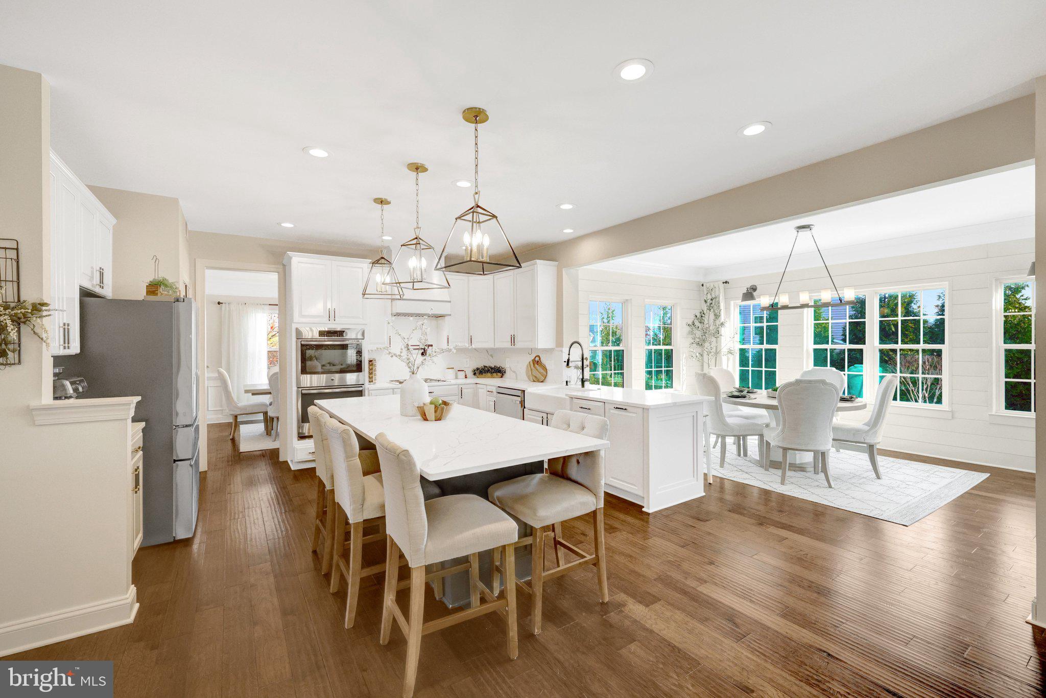 DAWSON'S CORNER - Residential