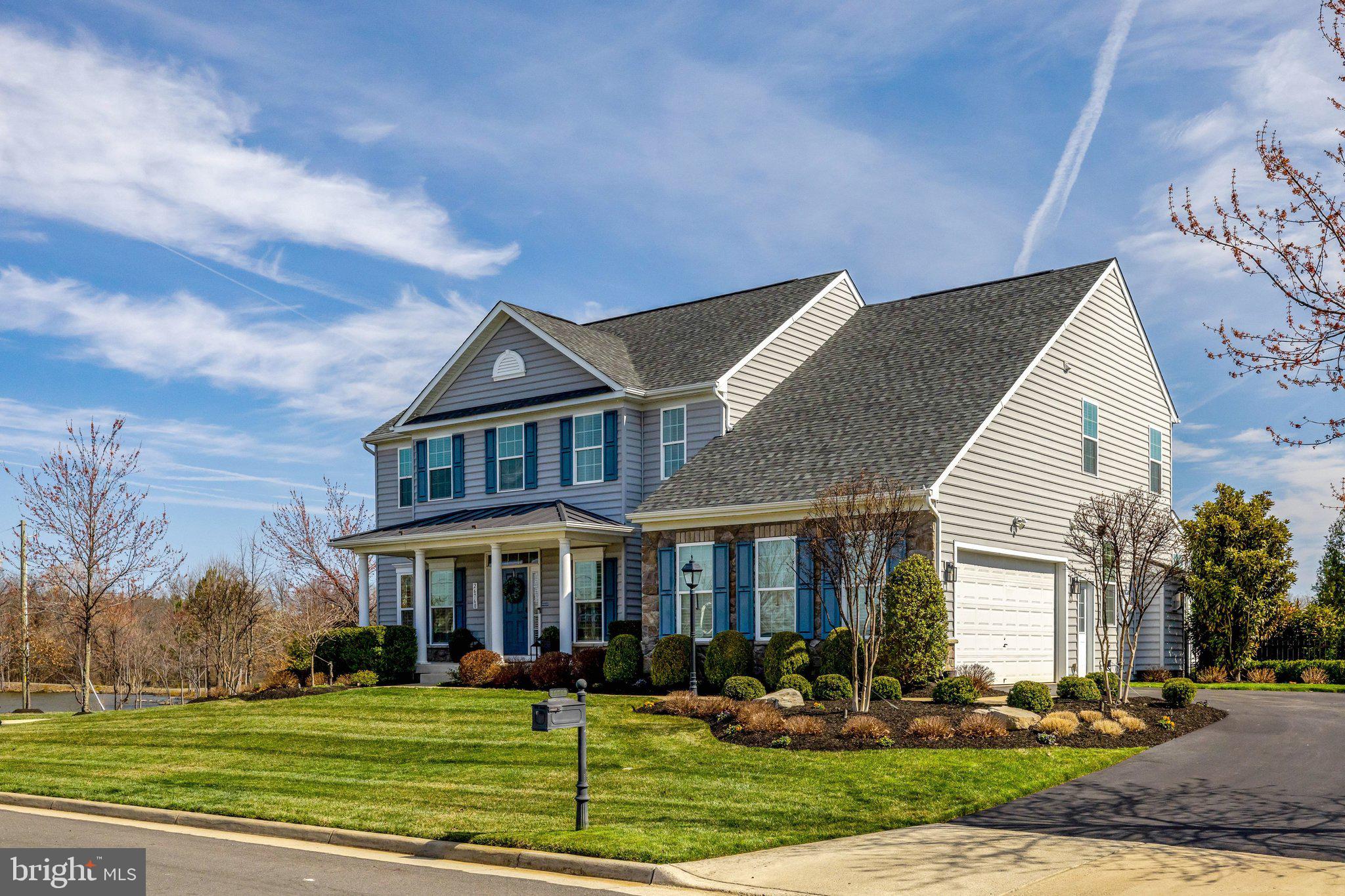 DAWSON'S CORNER - Residential