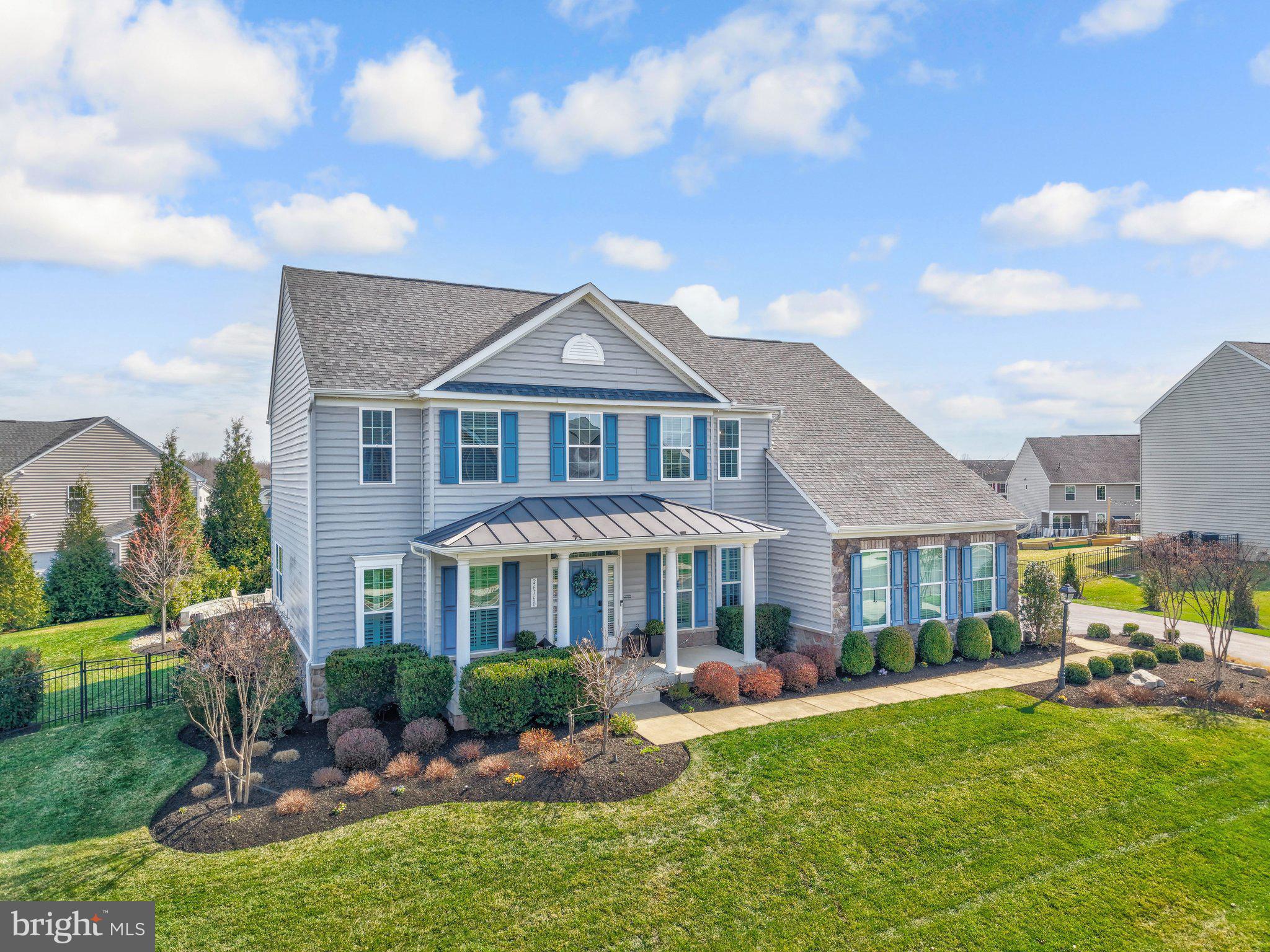 DAWSON'S CORNER - Residential