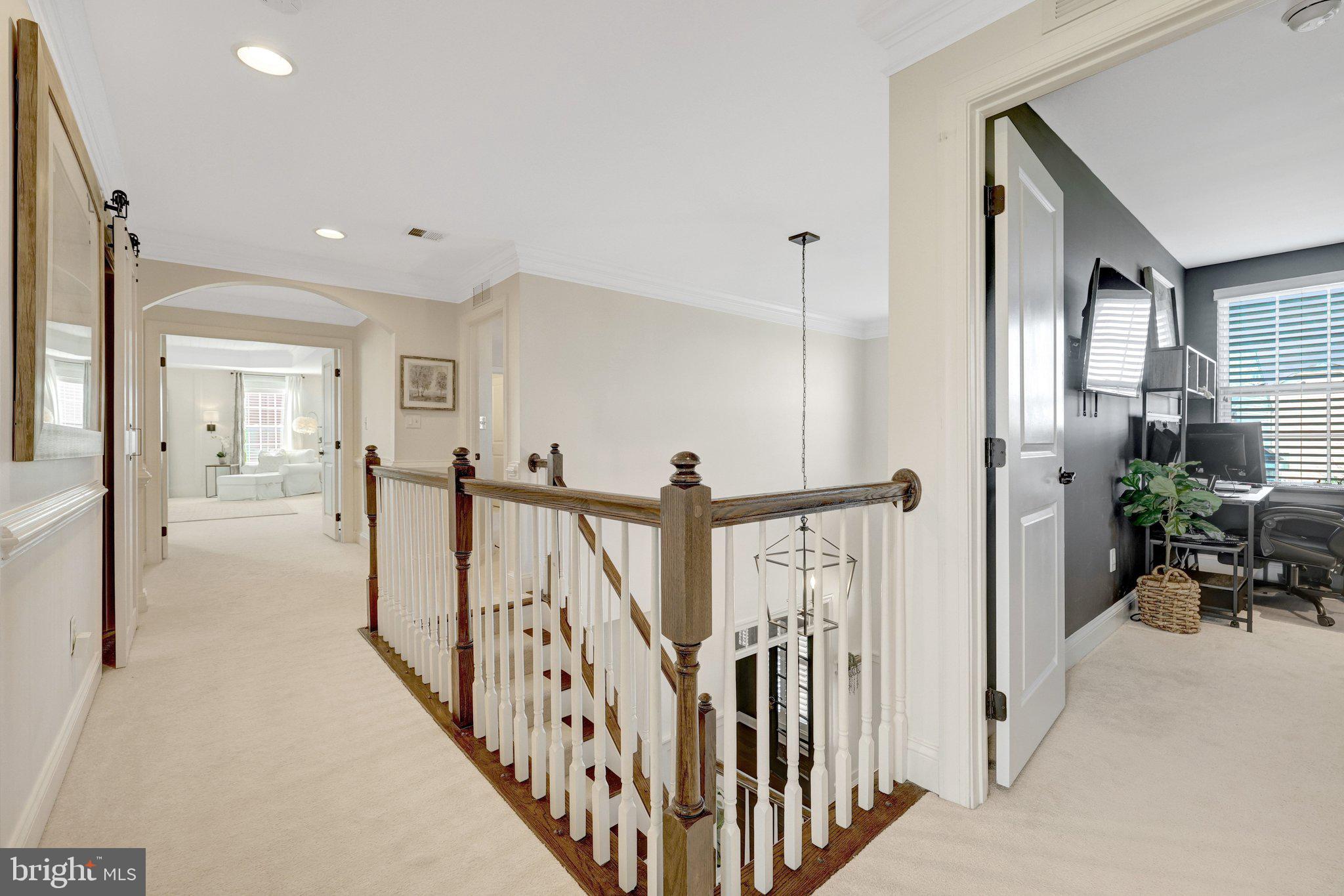 DAWSON'S CORNER - Residential