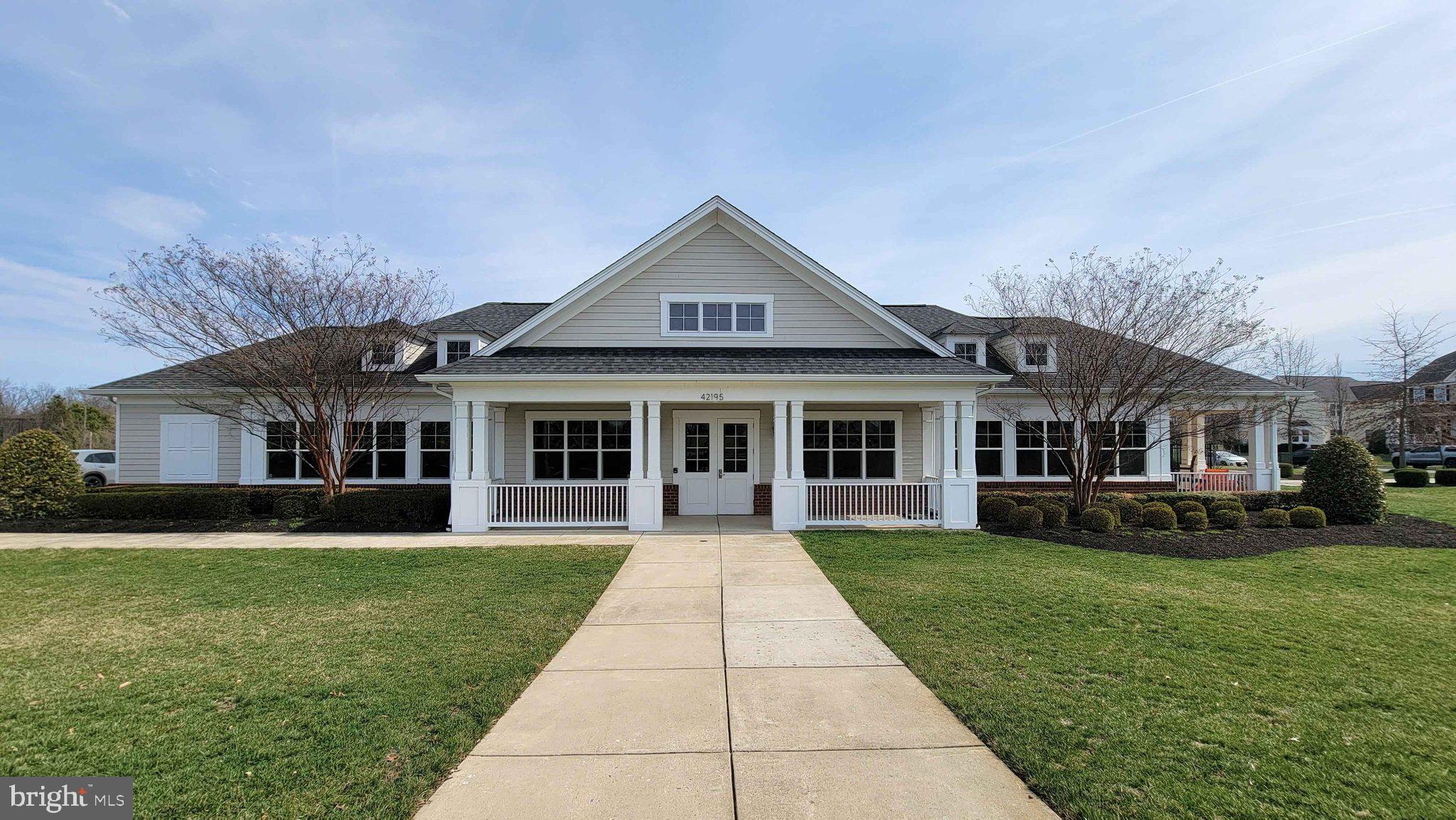 DAWSON'S CORNER - Residential