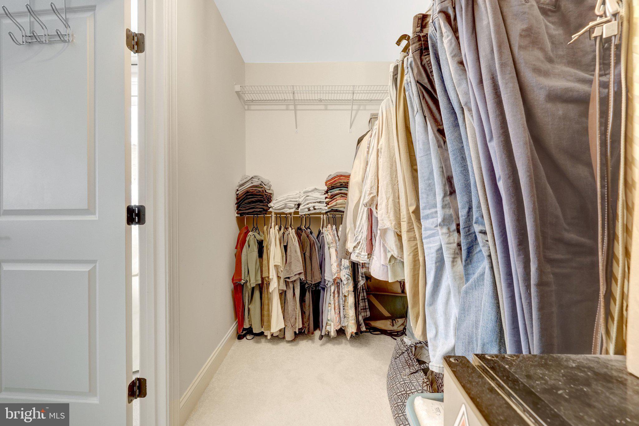 DAWSON'S CORNER - Residential