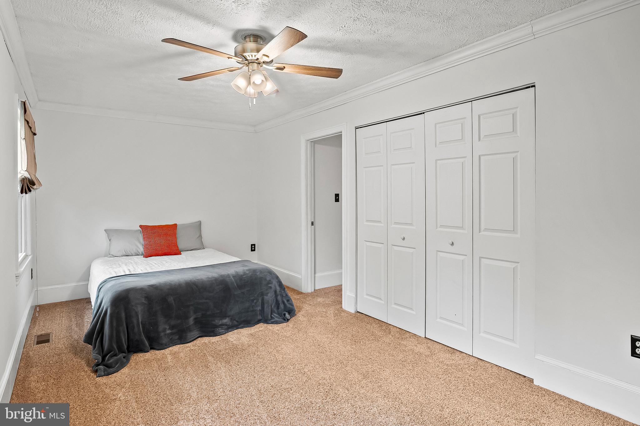 FOUR SEASONS ESTATES - Residential