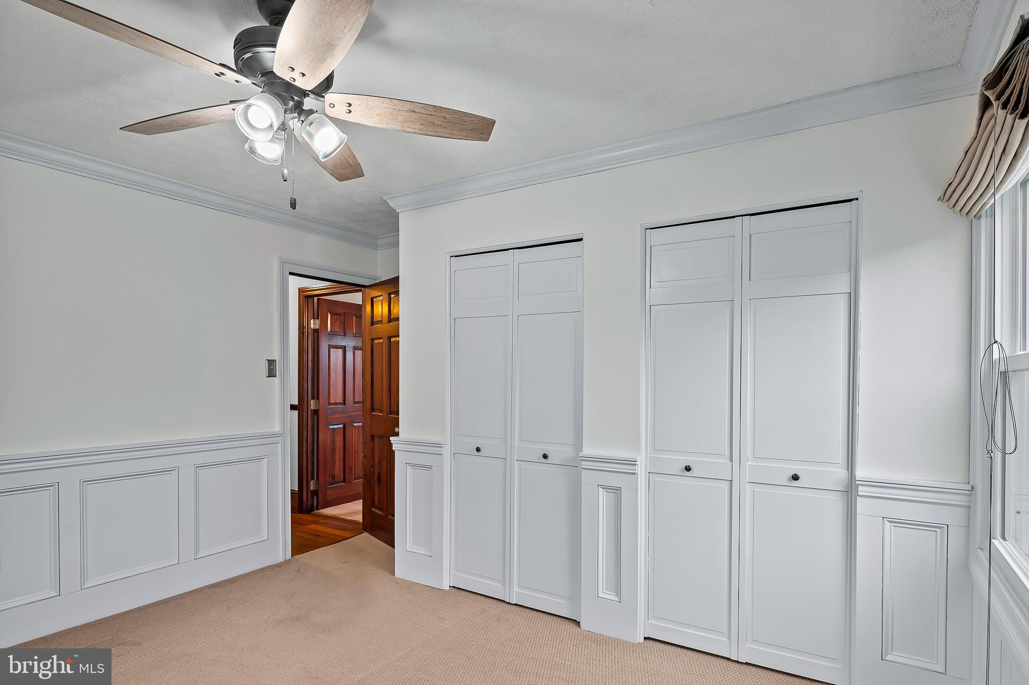 FOUR SEASONS ESTATES - Residential