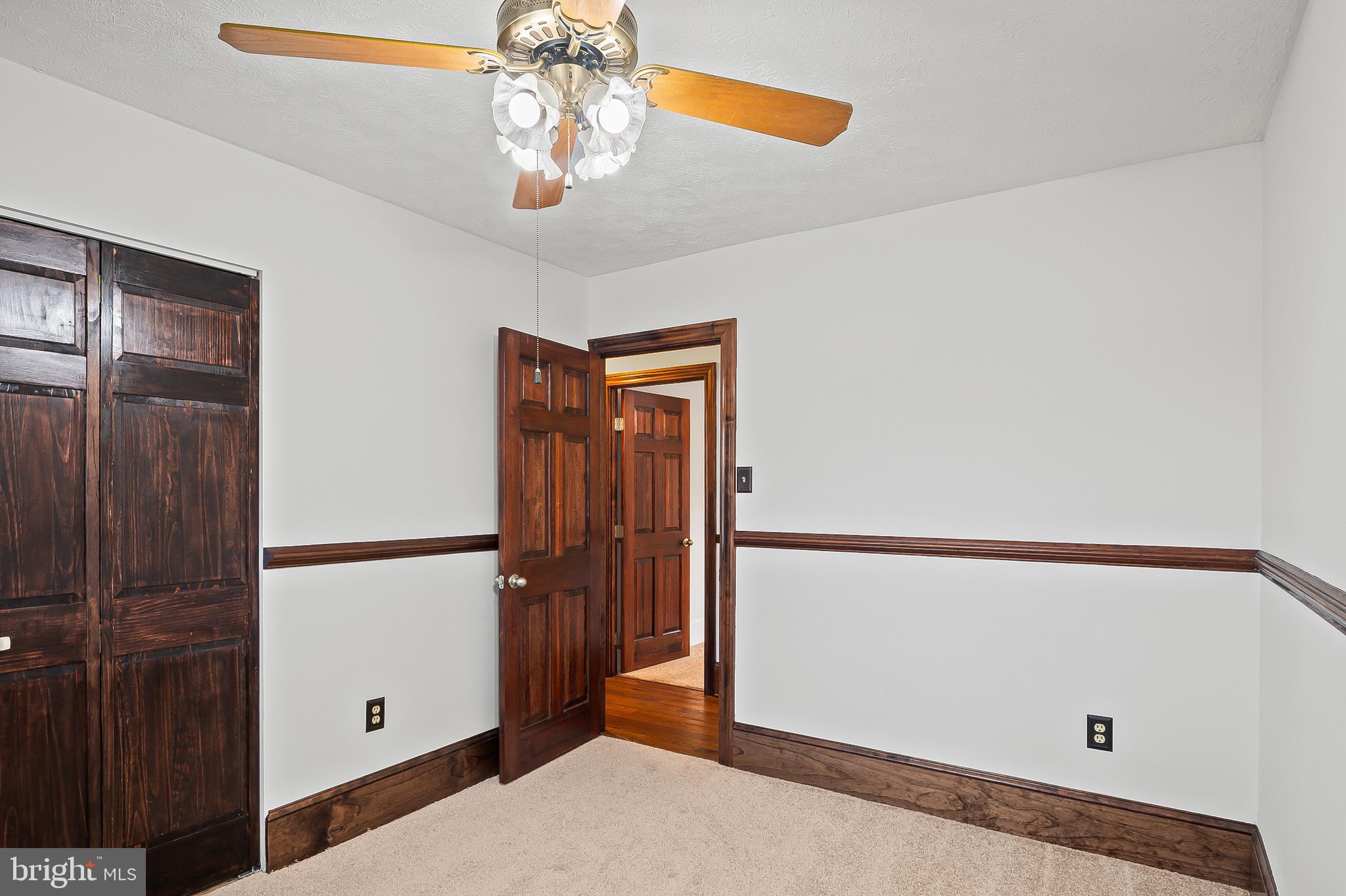 FOUR SEASONS ESTATES - Residential