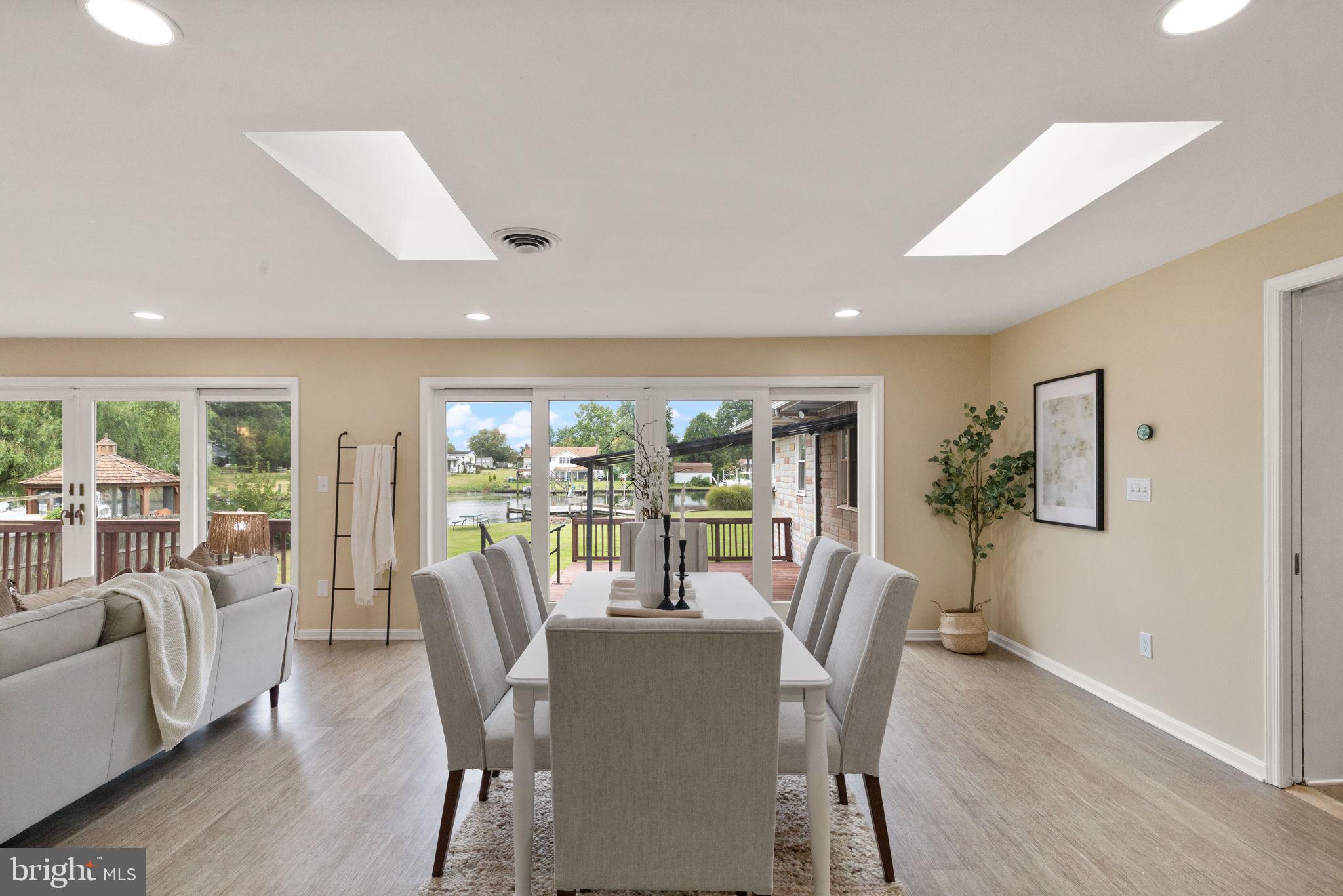 EDGEMERE/SPARROWS POINT - Residential