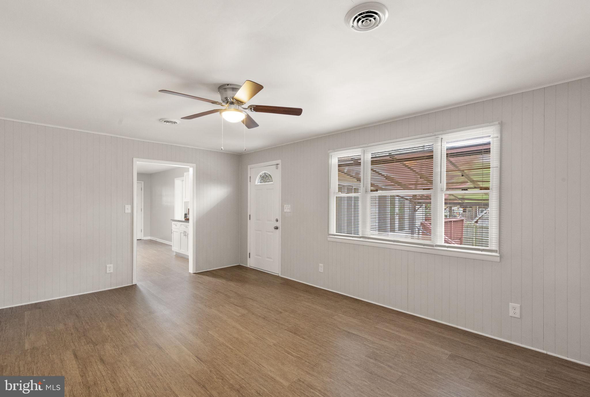 EDGEMERE/SPARROWS POINT - Residential