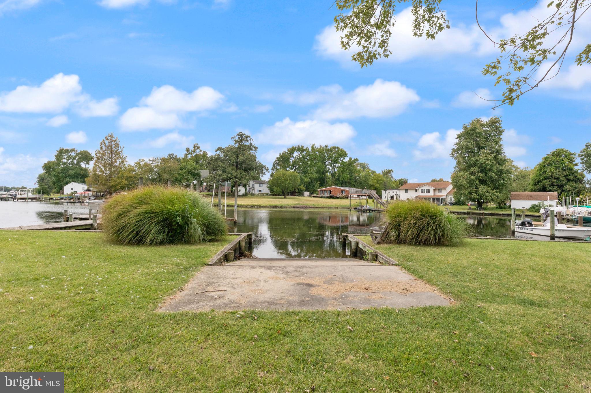 EDGEMERE/SPARROWS POINT - Residential