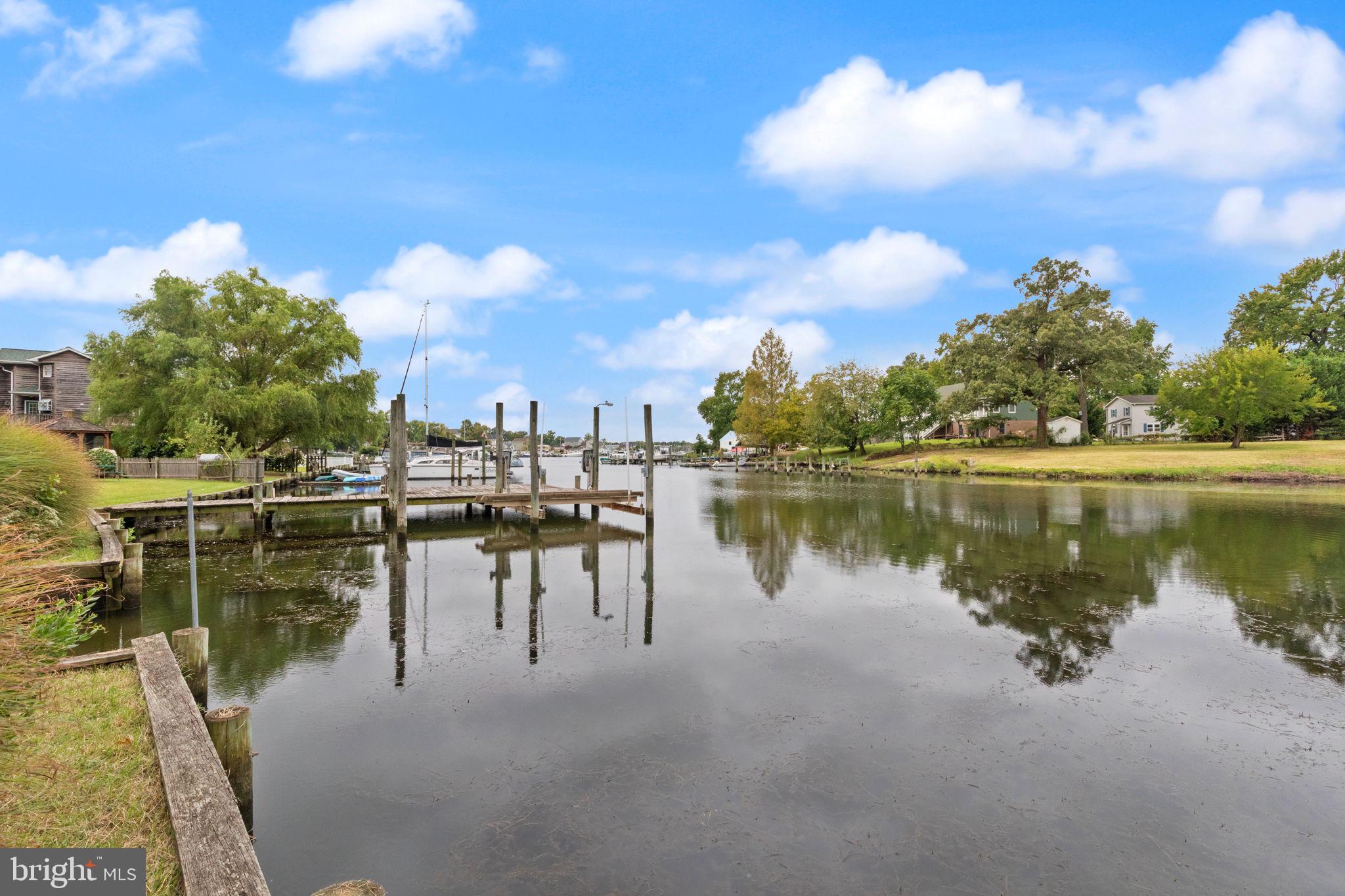 EDGEMERE/SPARROWS POINT - Residential