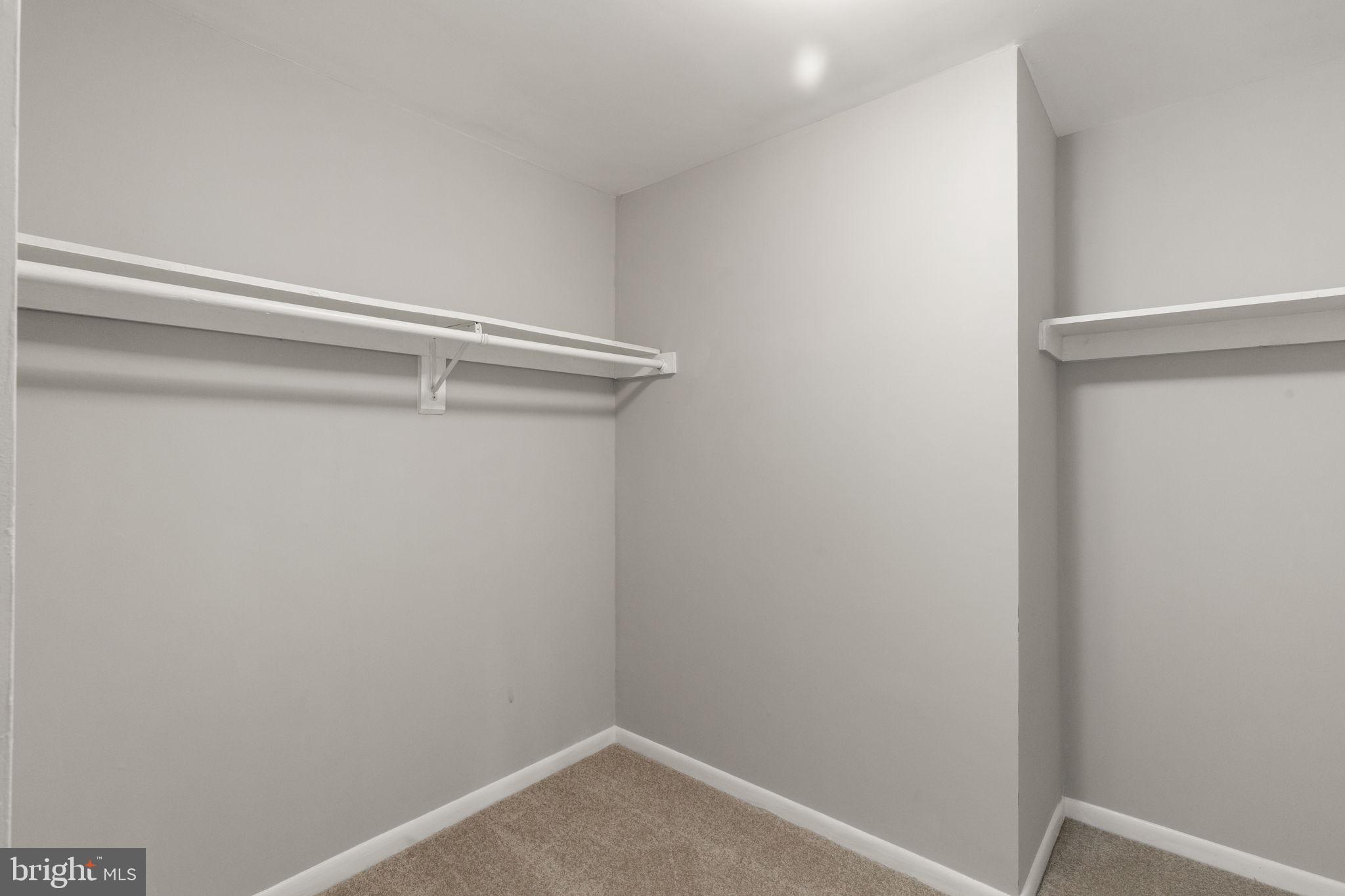 EDGEMERE/SPARROWS POINT - Residential